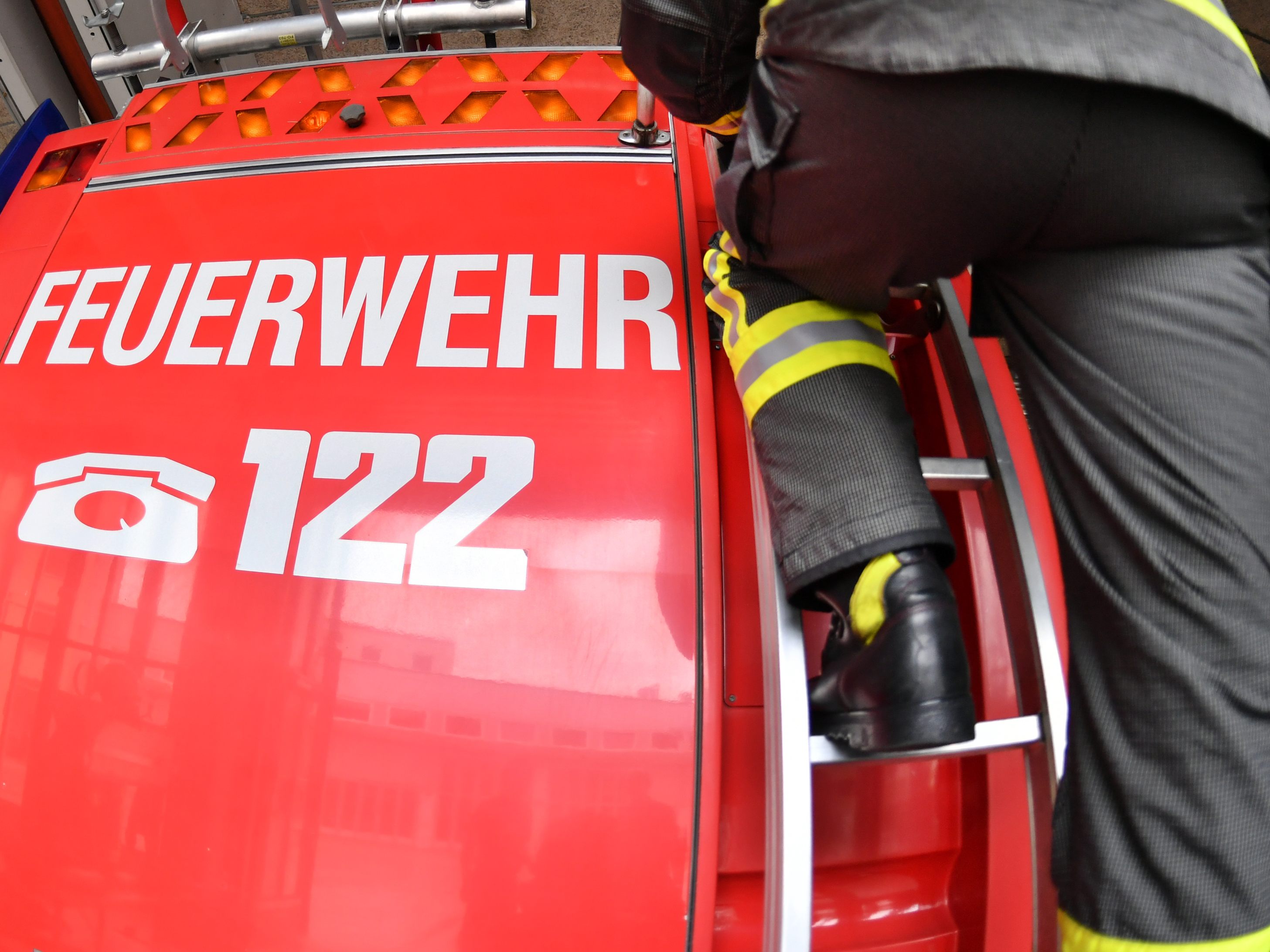 Ein Wiener wurde bei einem Wohnungsbrand verletzt. Ein Wiener wurde bei einem Wohnungsbrand verletzt.