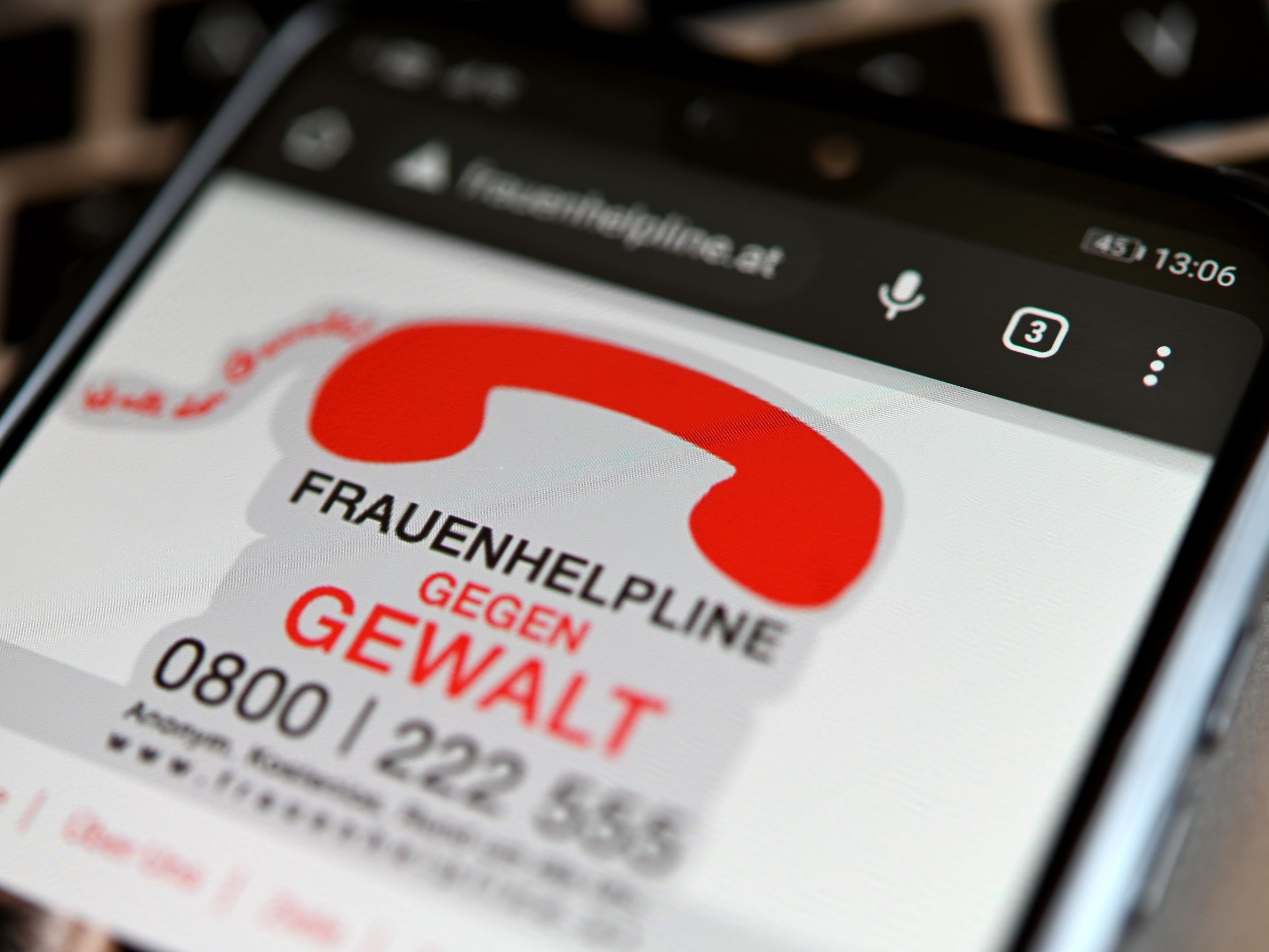 14.643 Betretungs- und Annäherungsverbote sprach die Polizei im Jahr 2022 aus.