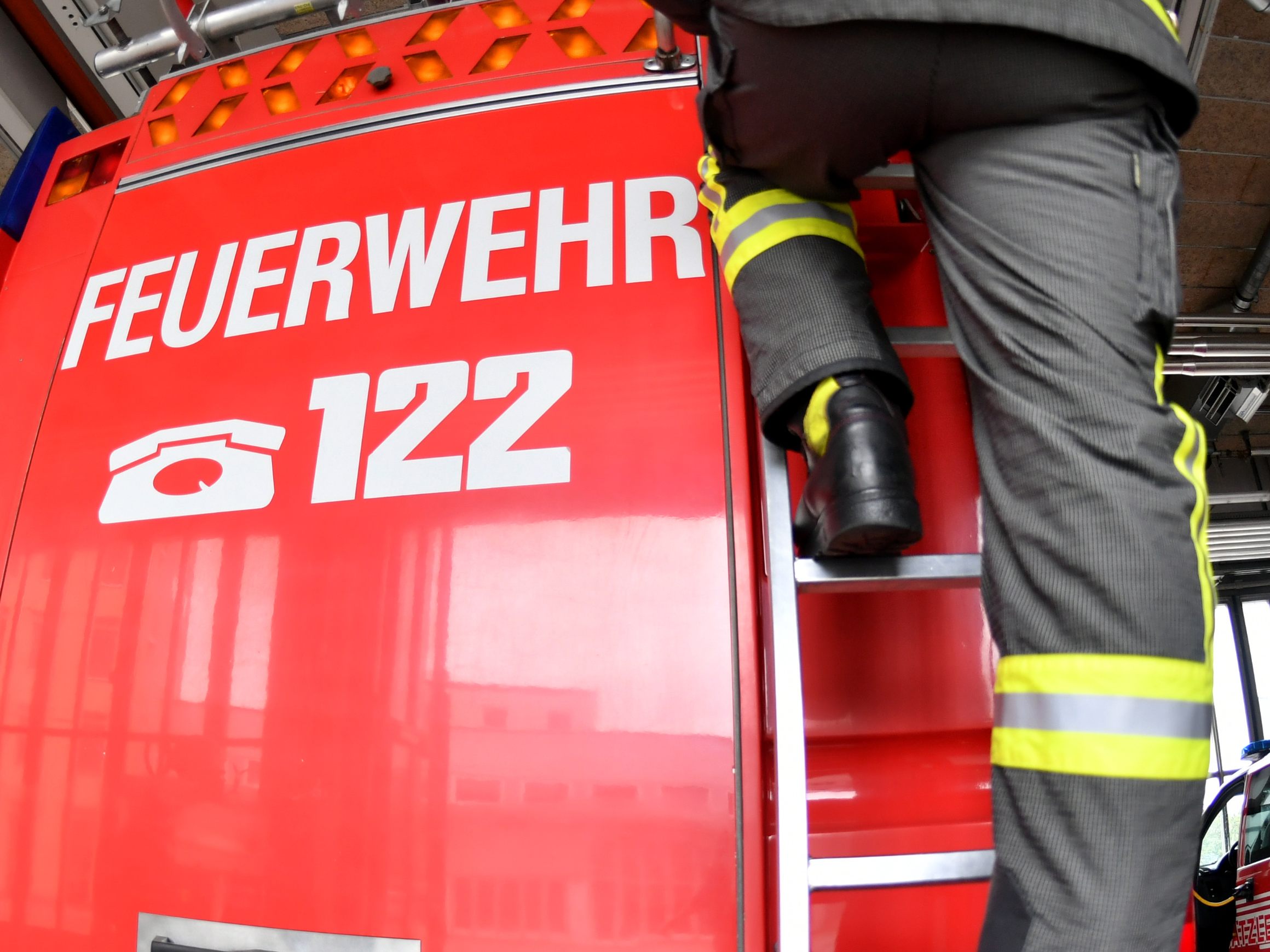 Die Feuerwehr rückte wegen eines Brands in einer Sortieranlage des Mistplatzes in Wien-Simmering aus.