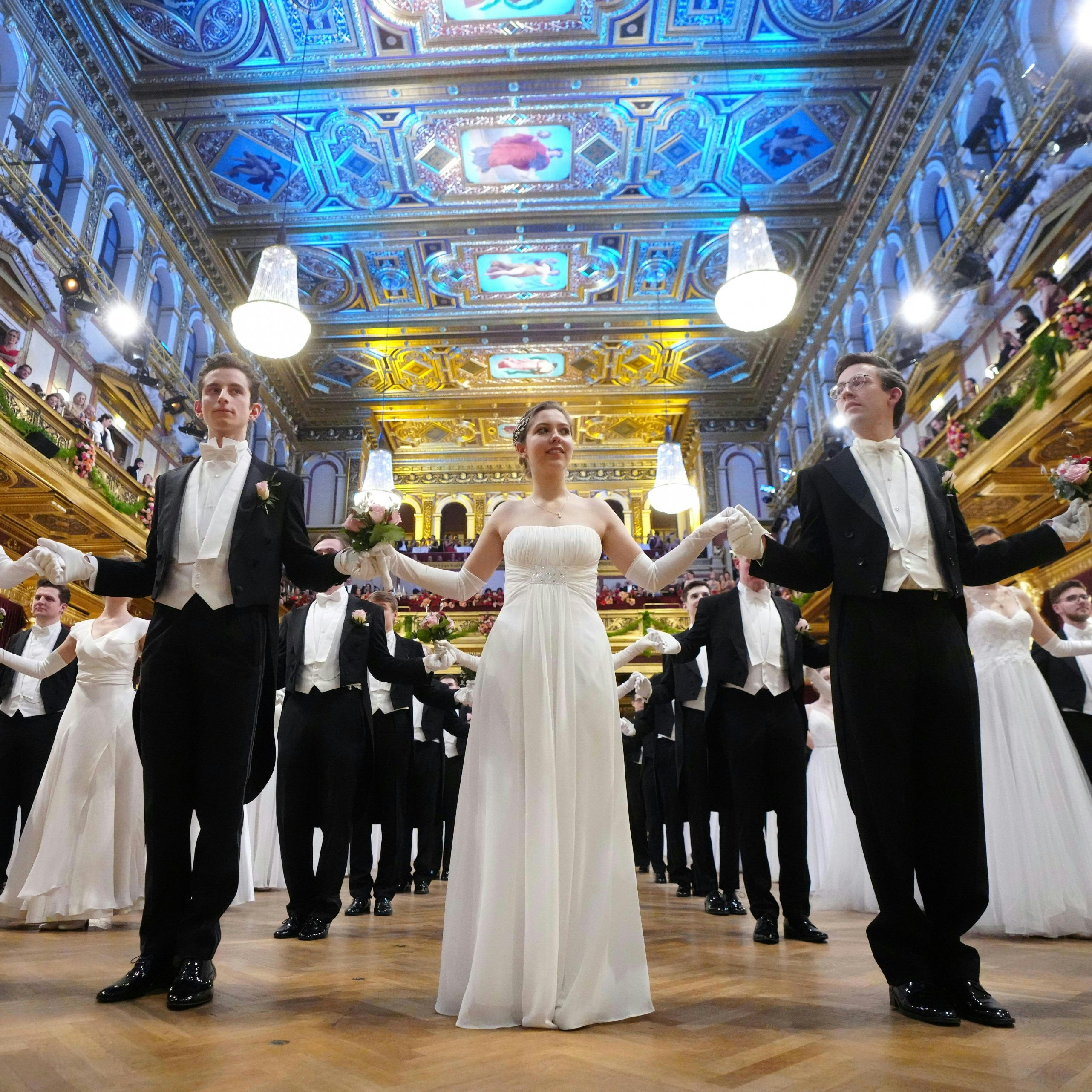 Die Ballsaison ist ein wichtiger Wirtschaftsfaktor in Österreich.