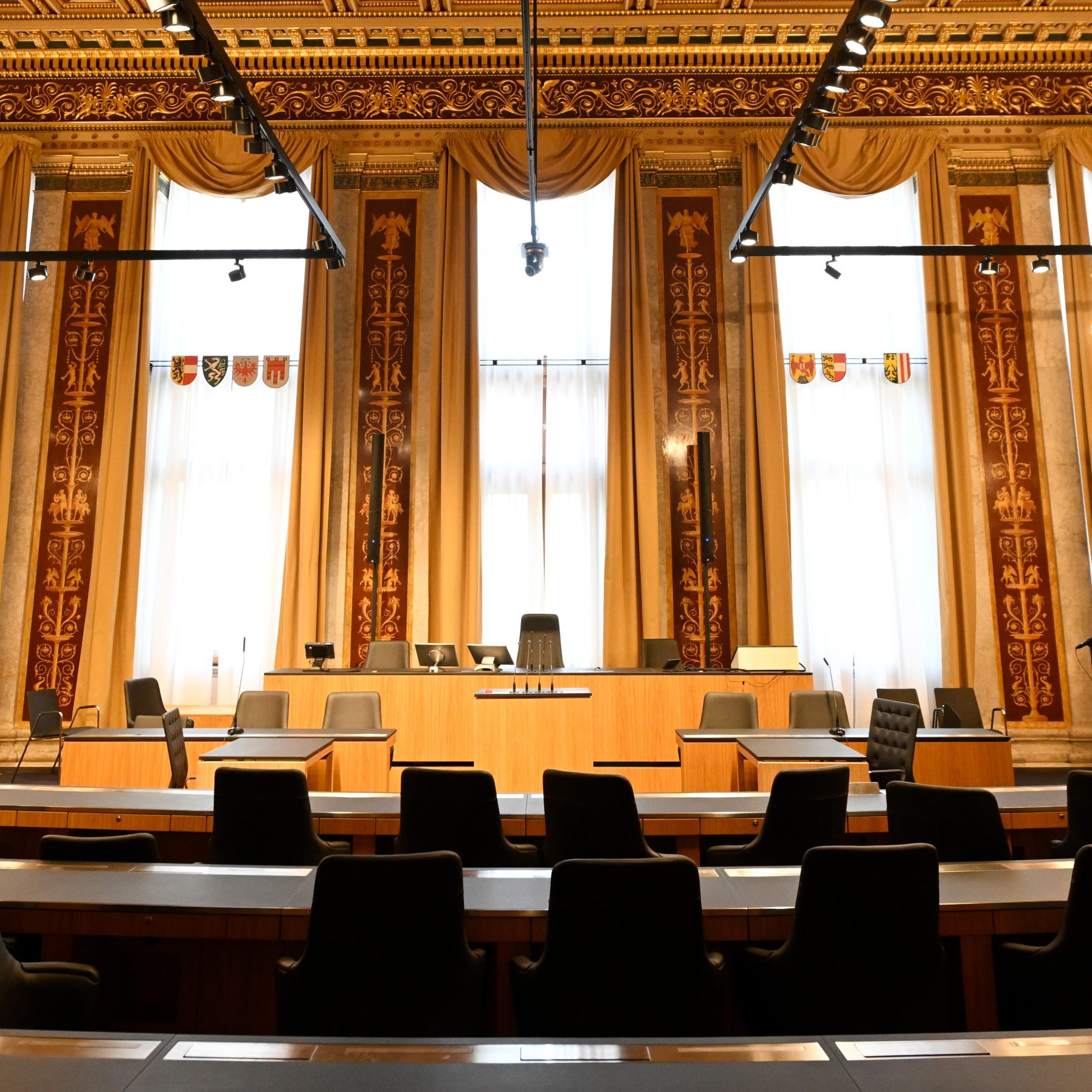 Der Bundesrat-Sitzungssaal im neu renovierten Parlament in Wien.