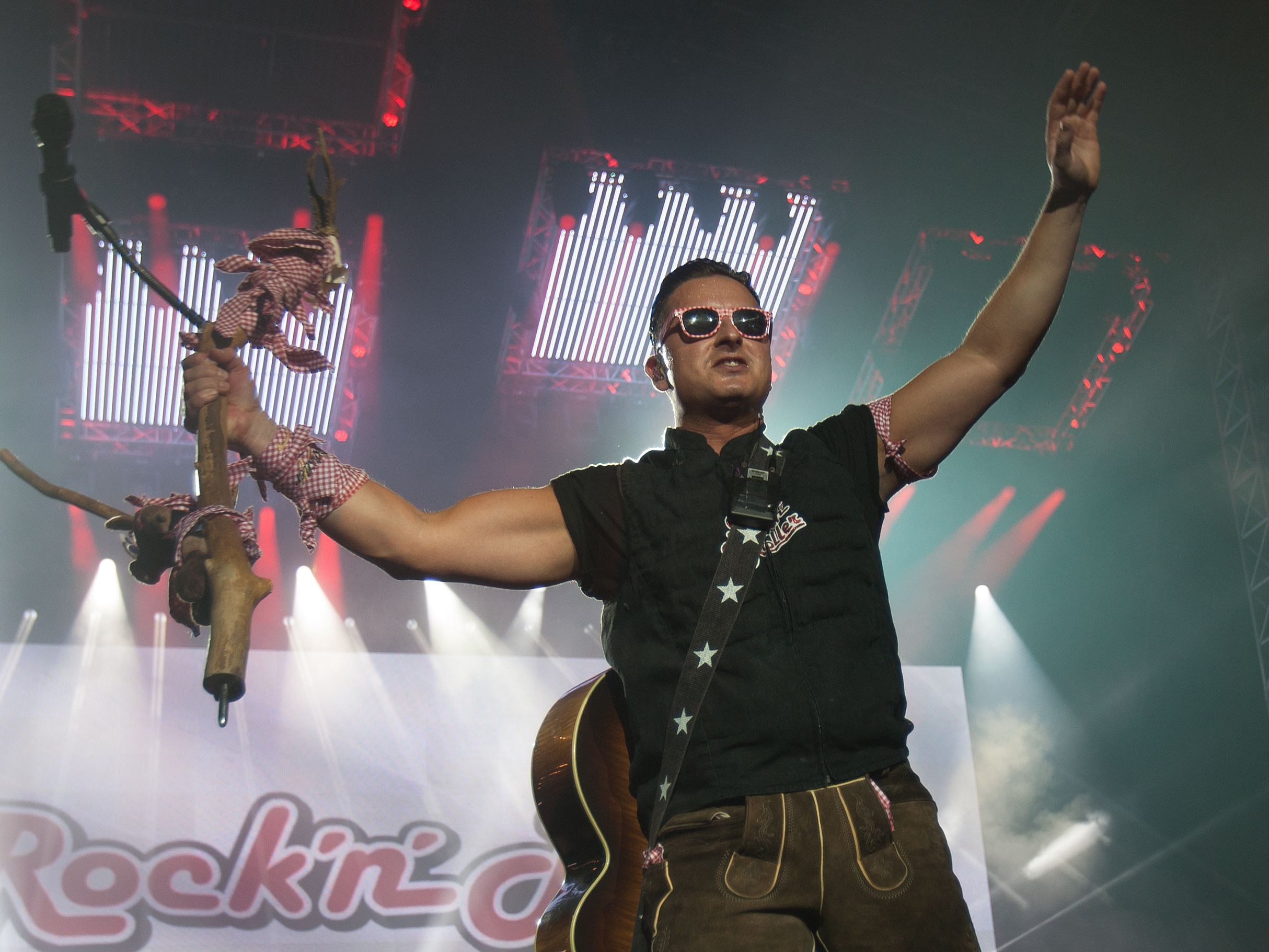 Volks-Rock'n'Roller Andreas Gabalier zeigt sich ganz privat.