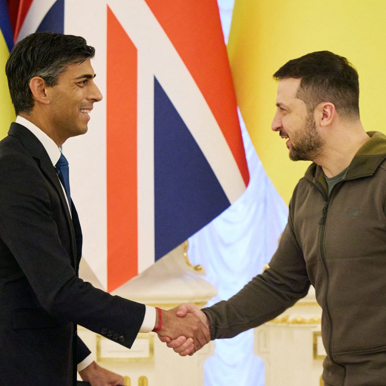 Enge Verbündete: Rishi Sunak, Wolodymyr Selenskyj.