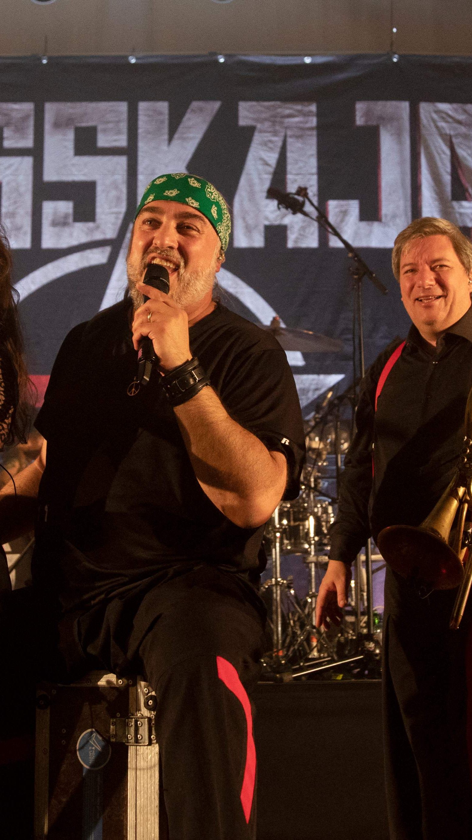 Aufgrund des Ukraine-Kriegs löst sich die Band Russkaja auf.