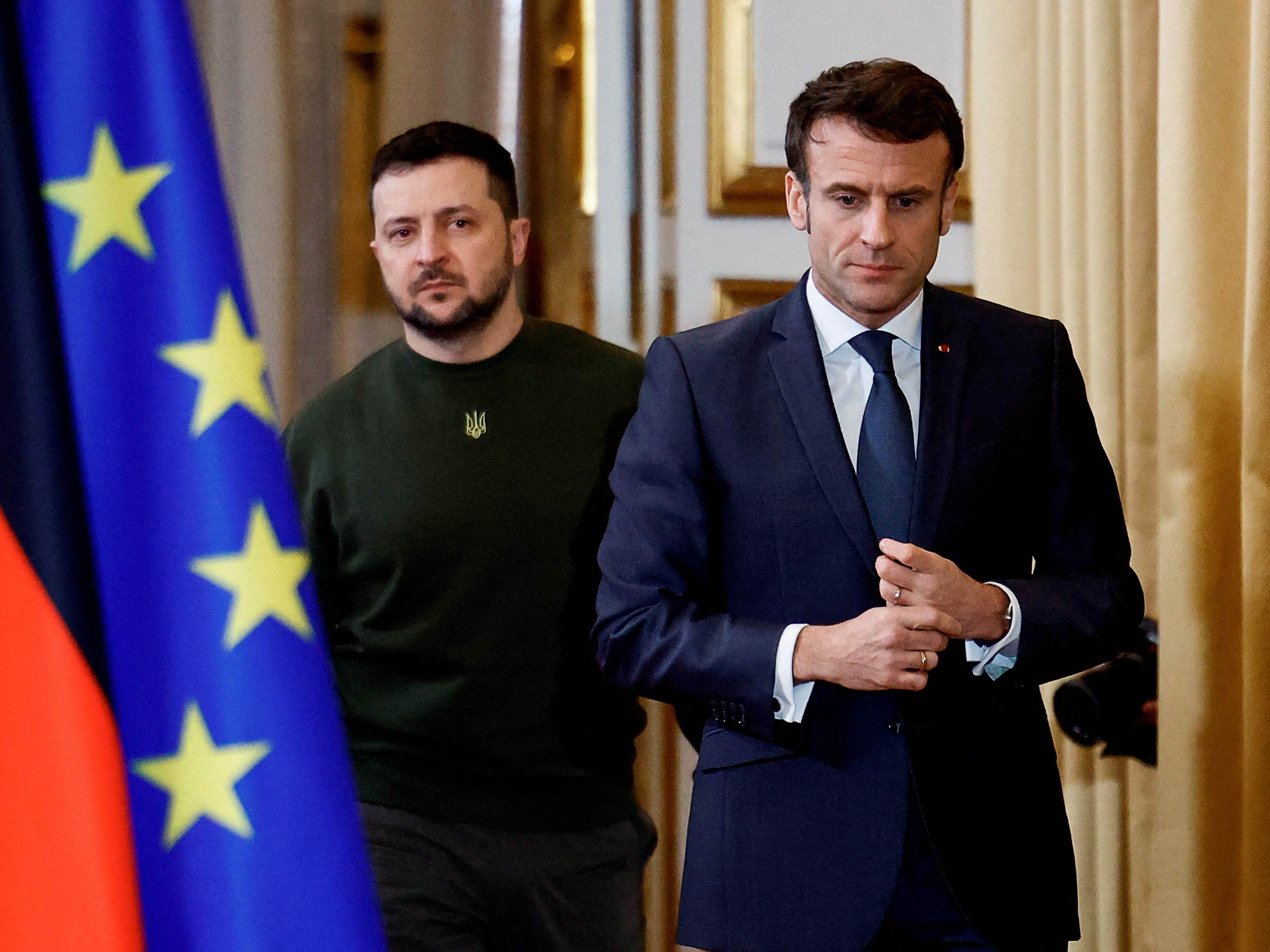 Macron sicherte Selenskyj "Unterstützung bis zum Sieg" zu. Macron sicherte Selenskyj "Unterstützung bis zum Sieg" zu.