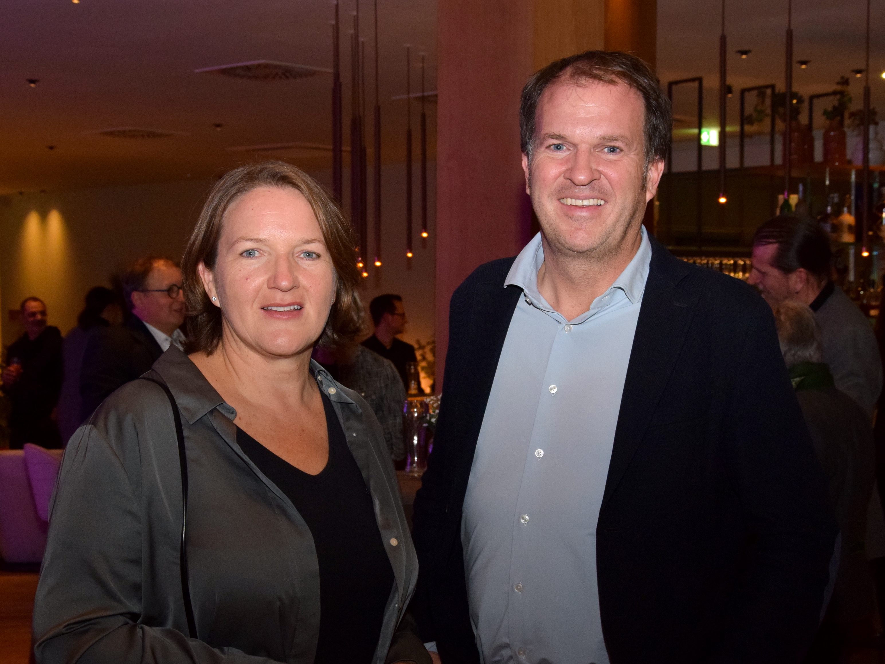 Auch die Geschwister Nadja und Michael Nachbaur (High Life Reisen und Nachbaur Reisen) waren der Einladung zur Eröffnung des 5 Sterne Falkensteiner Hotel Montafon in Tschagguns-Latschau gefolgt. Auch die Geschwister Nadja und Michael Nachbaur (High Life Reisen und Nachbaur Reisen) waren der Einladung zur Eröffnung des 5 Sterne Falkensteiner Hotel Montafon in Tschagguns-Latschau gefolgt.