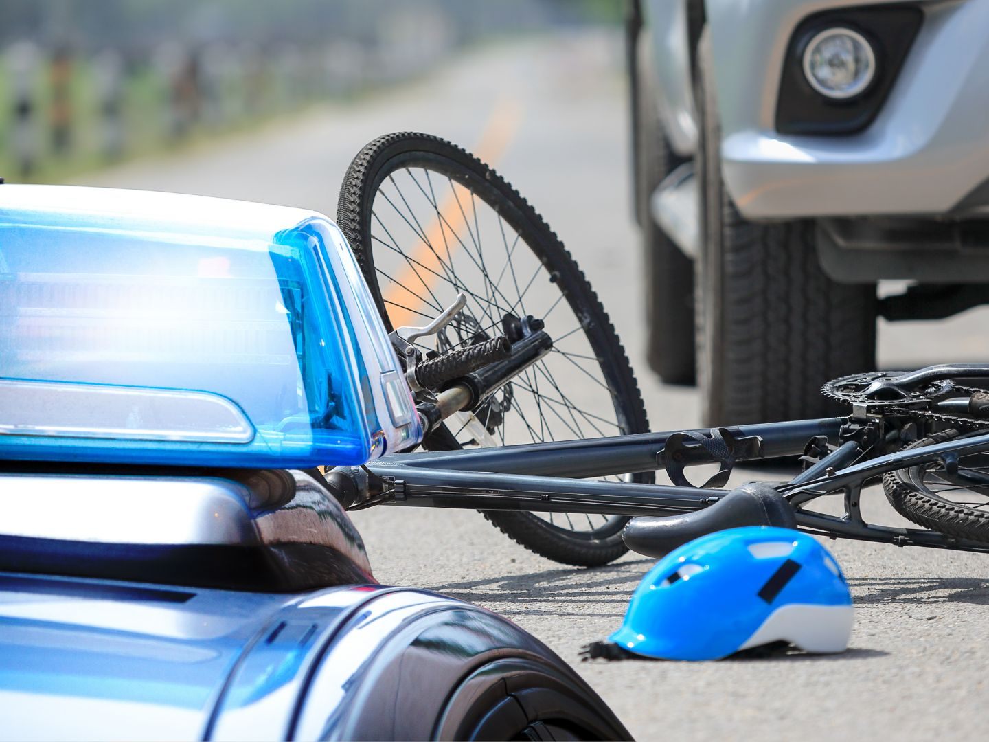 Die E-Bike-Lenkerin trug schwere Verletzungen davon.