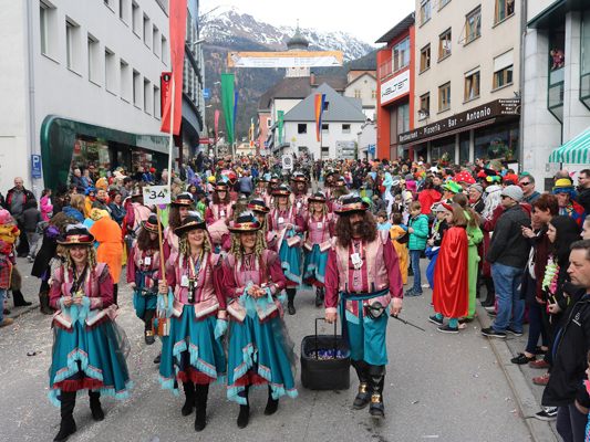 Am Fasnatwochenende geben in Bludenz, Bings und Außerbraz die Mäschgerle den Ton an.