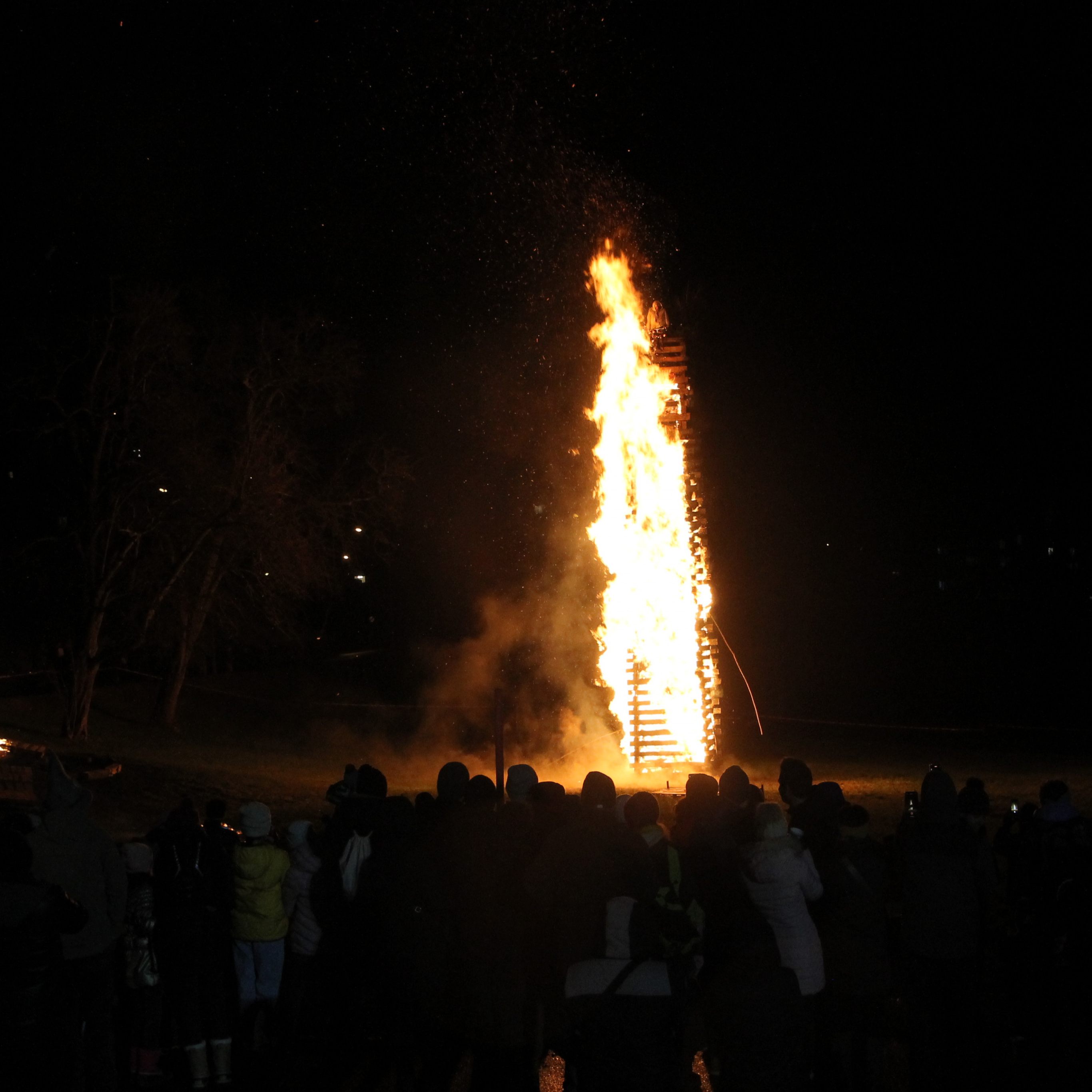 Der Funken Fellengatter ist zurückgekehrt.