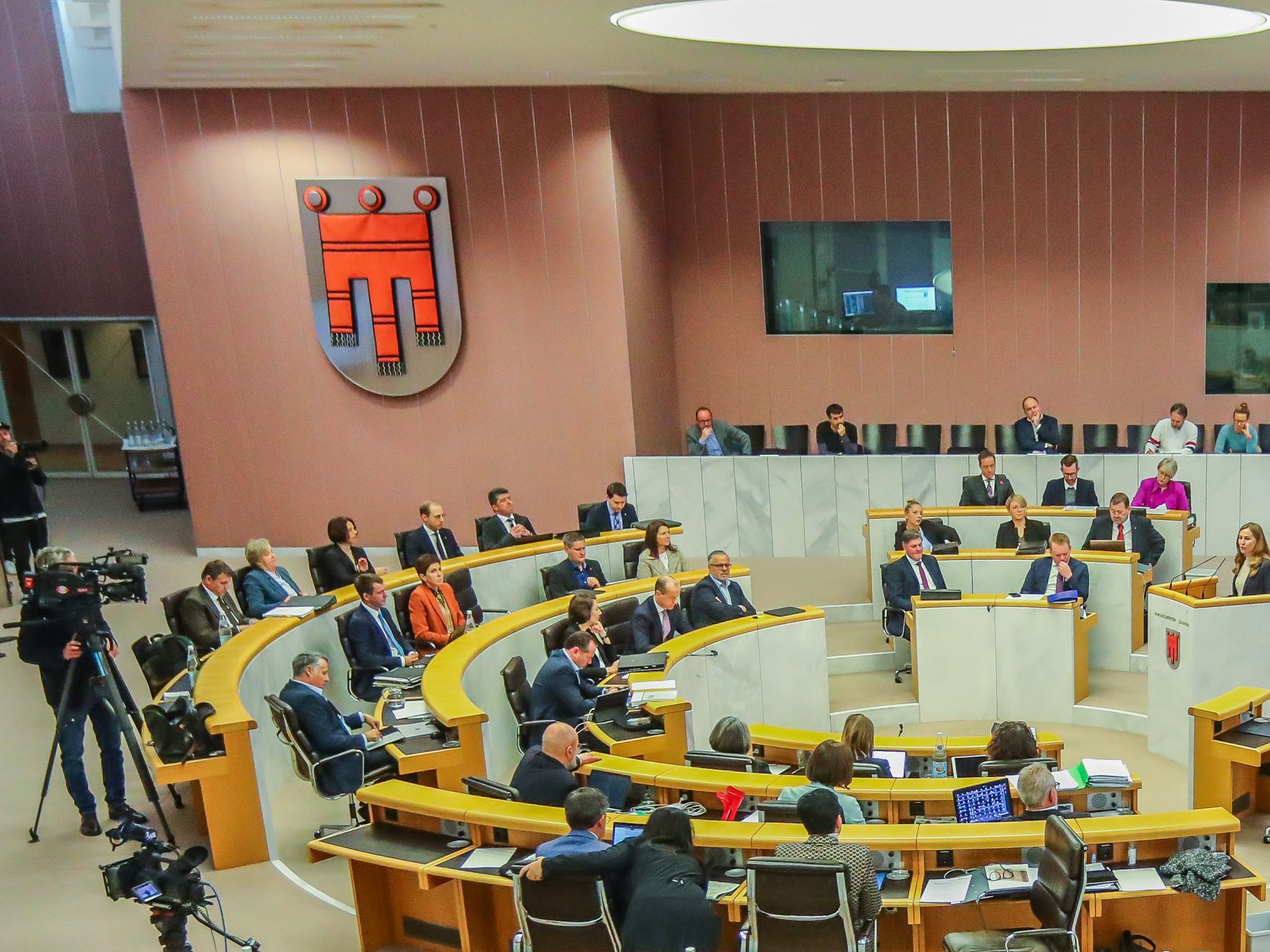 Landtag live Beste Schule für alle und aktuelle Themen VOL.AT