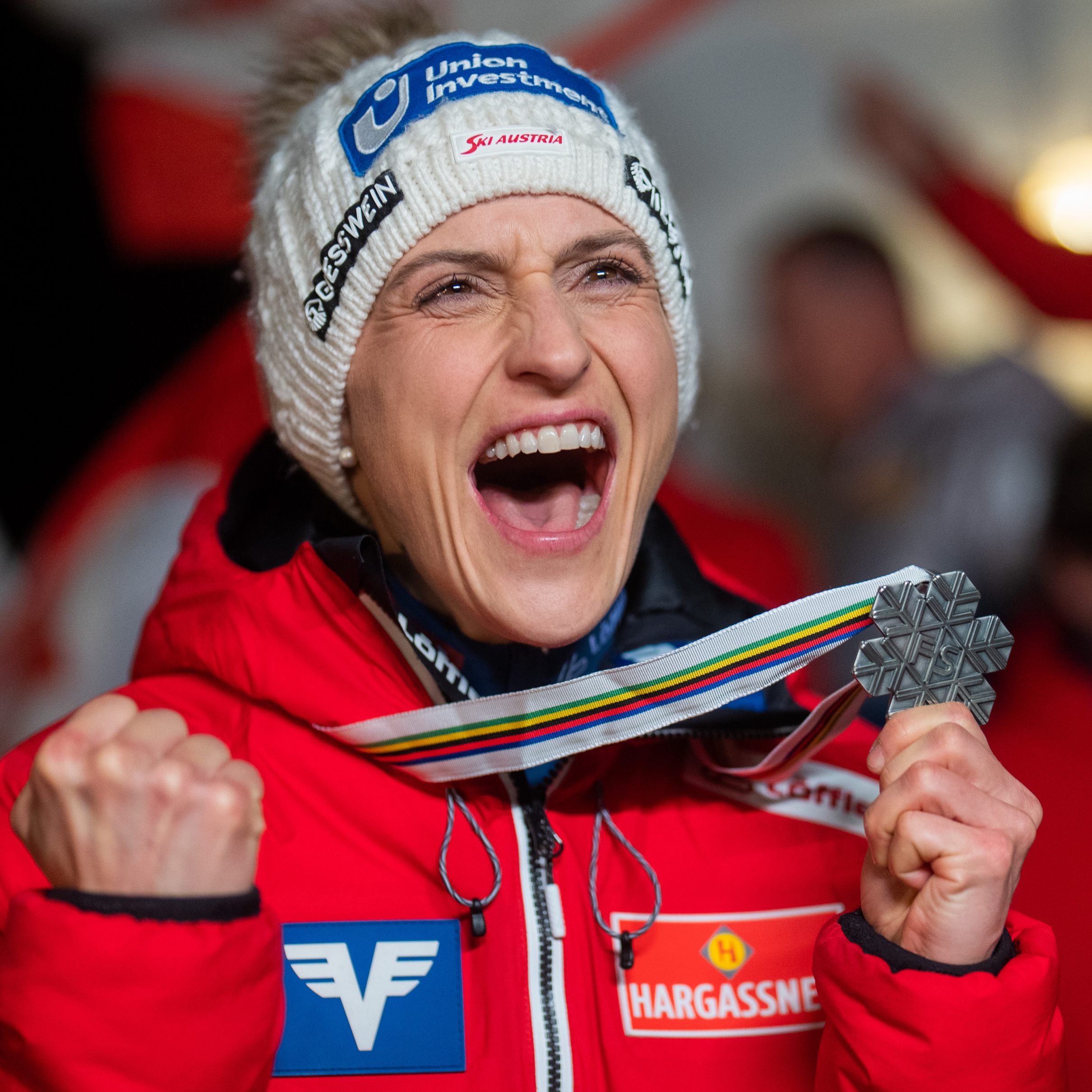 Eva Pinkelnig durfte bereits über Silber im Einzel auf der Normalschanze jubeln.