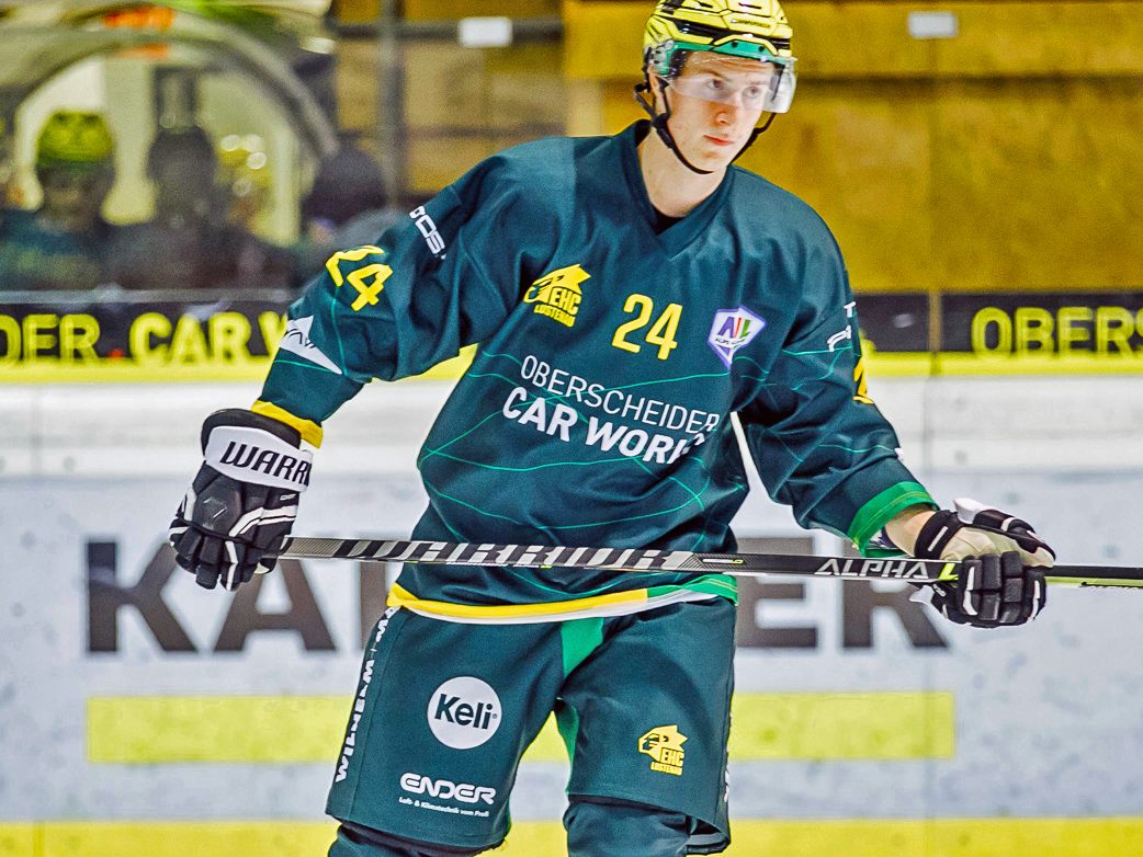 Simon Gratzer erzielte seinen ersten Treffer im Derss des EHC Lustenau