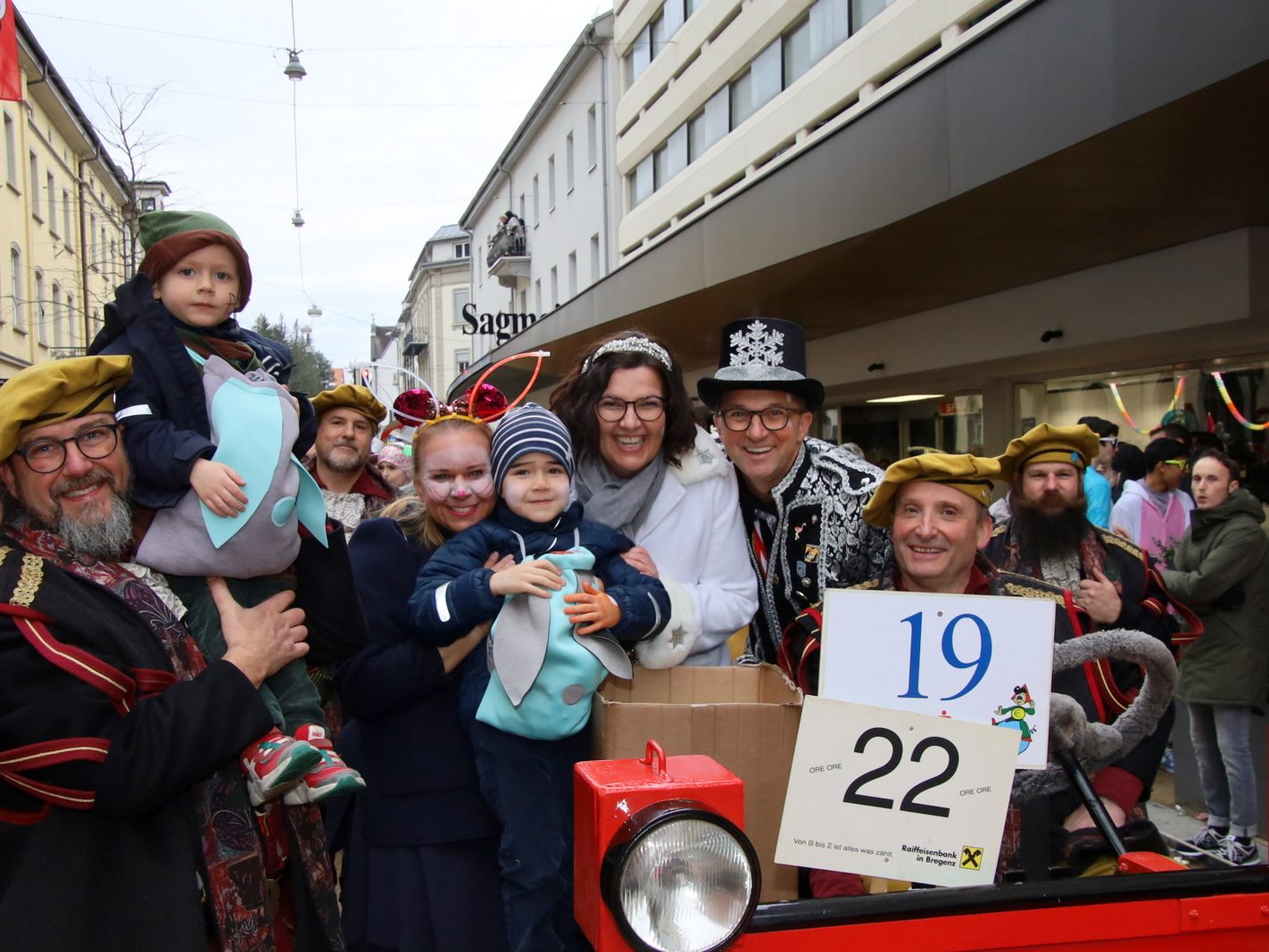 Leiblachtaler Faschingsgilden beim Bregenzer Umzug Leiblachtaler Faschingsgilden beim Bregenzer Umzug