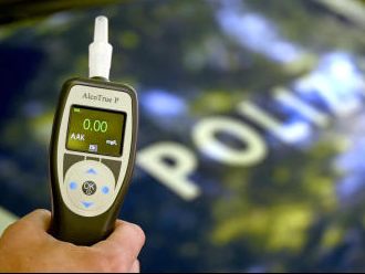 Im Burgenland wurde eine Lenkerin mit 2,02 Promille angehalten. Im Burgenland wurde eine Lenkerin mit 2,02 Promille angehalten.