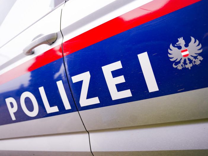 Die Wiener Polizei fahndet nach einem Unbekannten, der Kinder angesprochen haben soll.