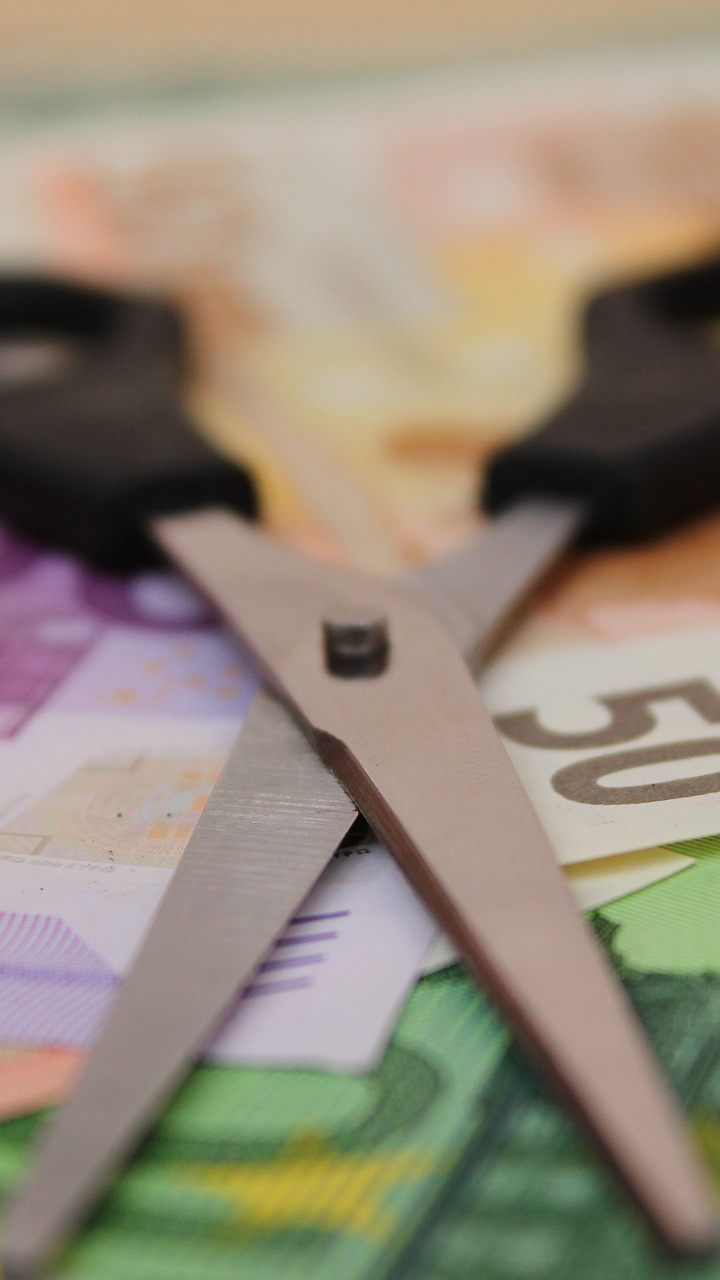 Die Konsumentenstimmung in Österreich hat sich leicht gebessert.