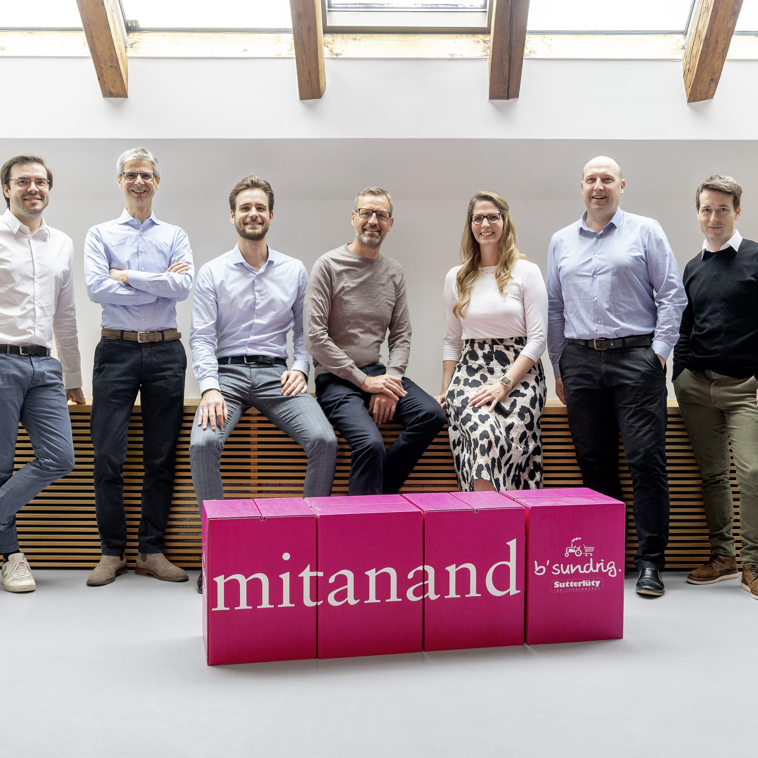 Inhaber und Geschäftsführer Jürgen Sutterlüty mit seinem Führungsteam v. l. Michael Storf (Technik), Alexander Kappaurer (Human Resources), Florian Sutterlüty (Vertrieb), Jürgen Sutterlüty (Geschäftsführung), Michèle Garre (Marketing und PR), Daniel Drechsel (Einkauf), Klaus Schwärzler (Finanzen).