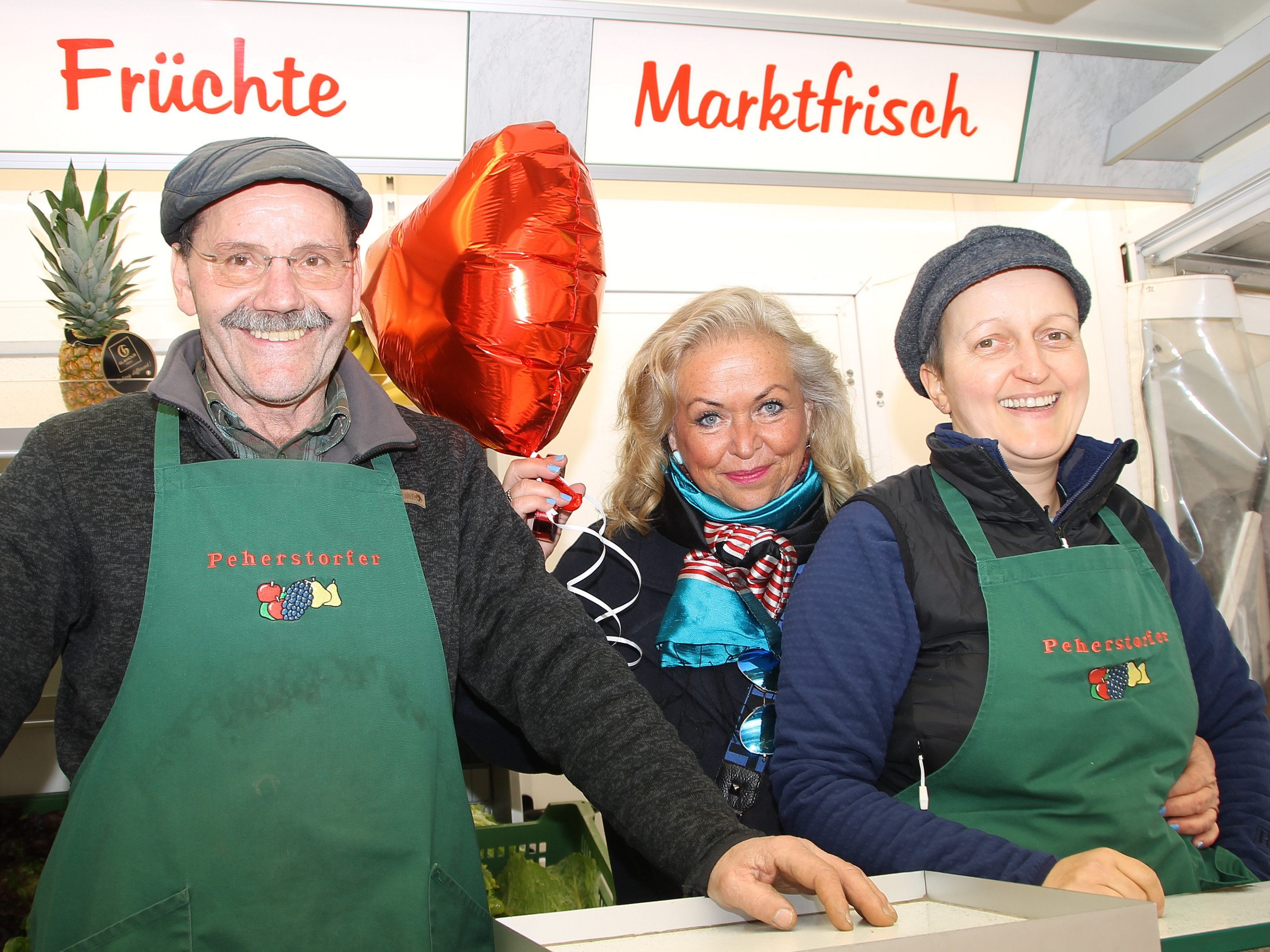 Hans Peherstorfer und Veronika Baurenhas mit Stefanie Purtscher ("Unser Markt")