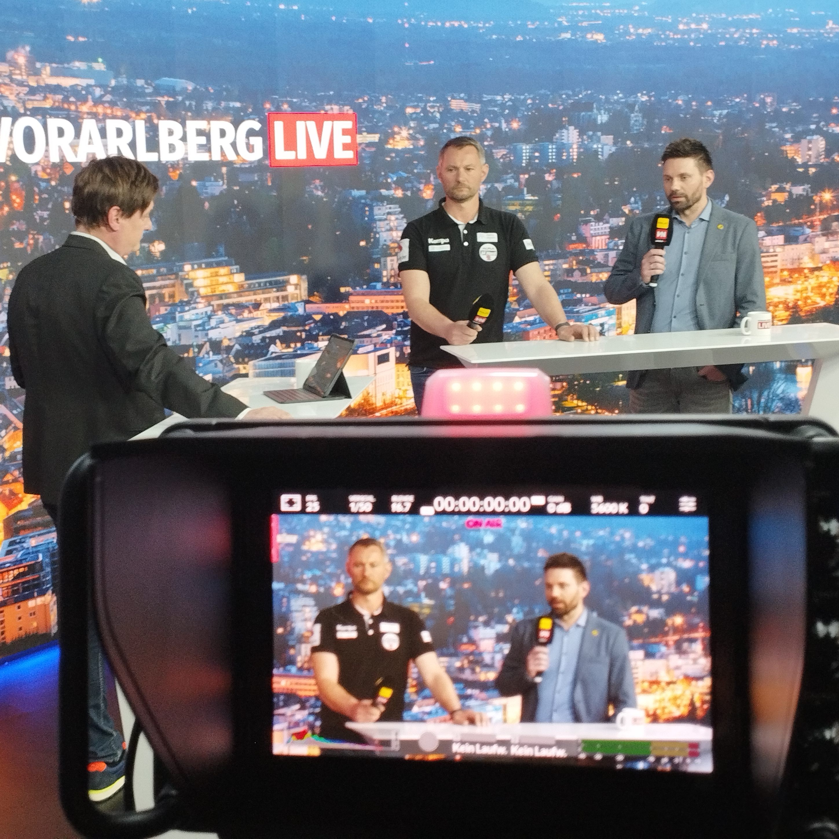 Björn Tyrner (Bregenz Handball) und Thomas Huemer (Alpla HC Hard) bei "Vorarlberg LIVE".