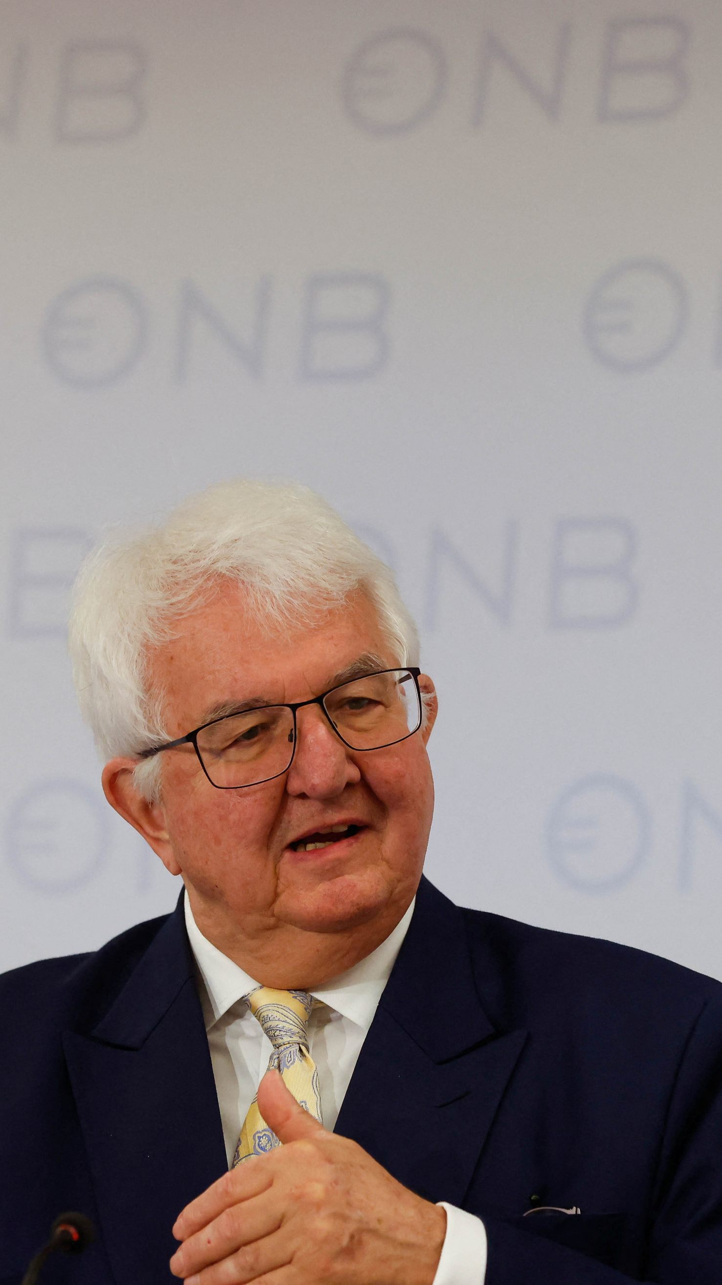 Notenbankchef Holzmann sieht keine Gefahr für eine Bankenkrise wie im Jahr 2008.