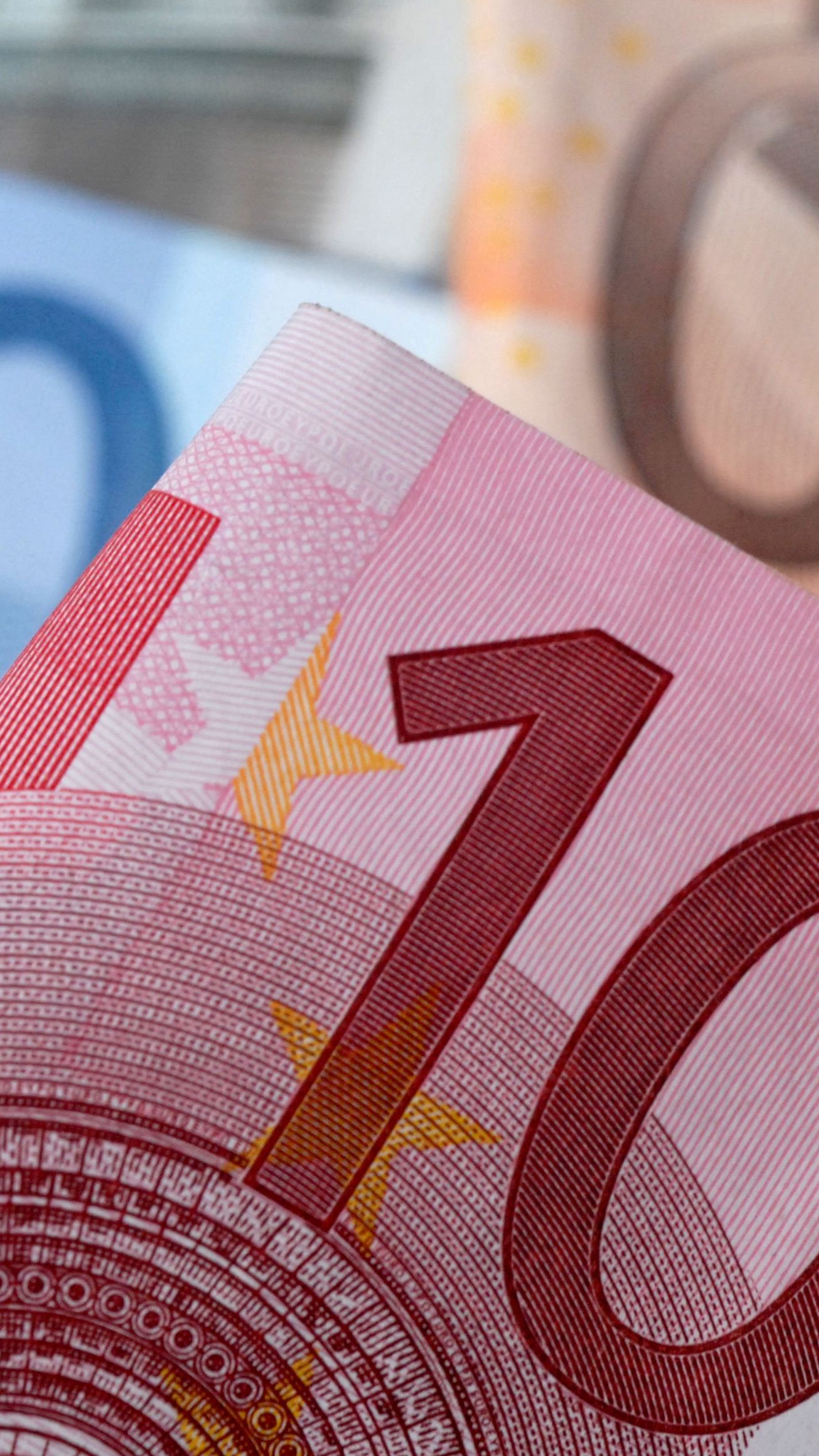 AK-Barometer: Gewinnausschüttung pro Beschäftigtem im vorletzten Jahr gestiegen.