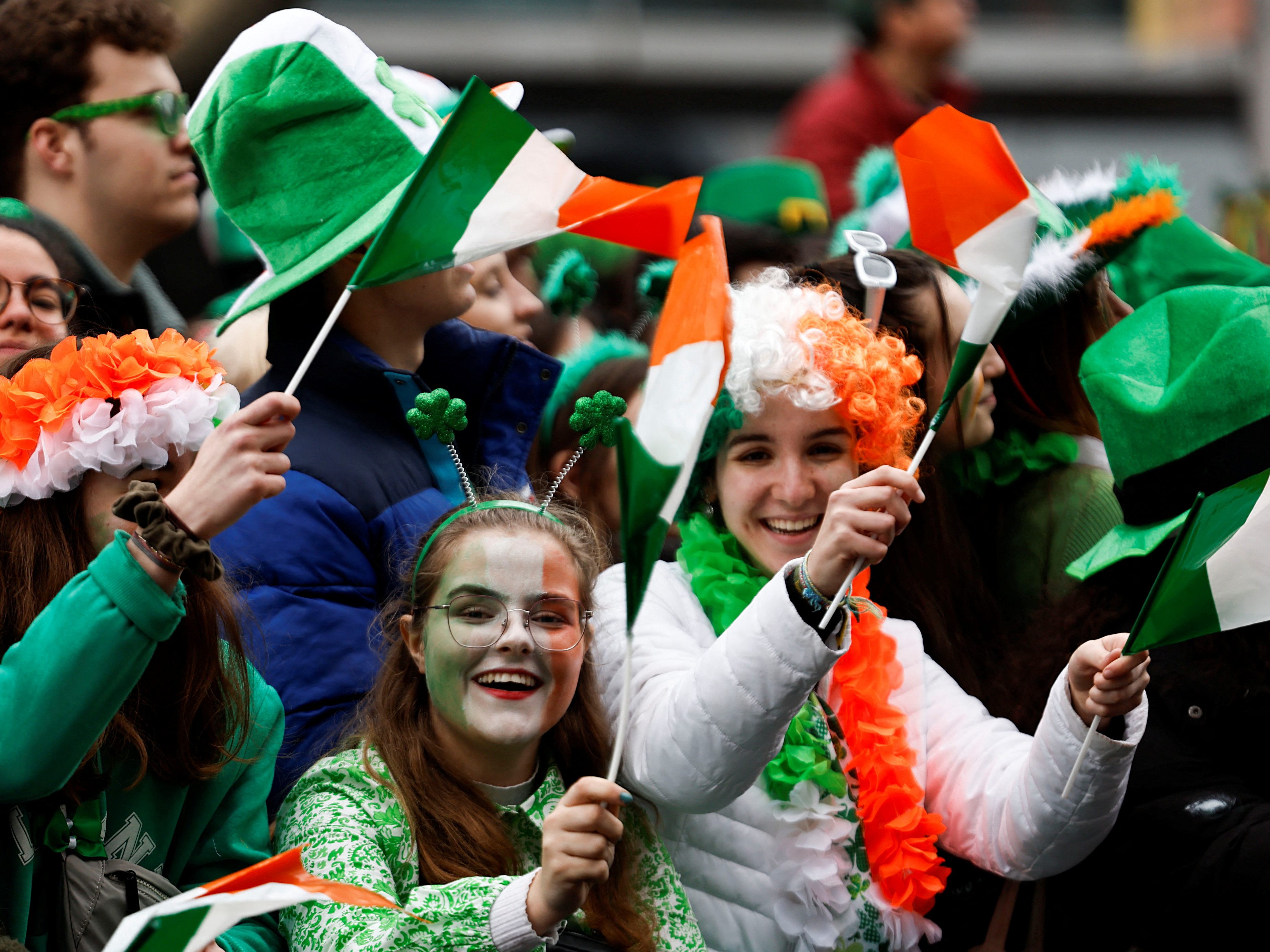 In Dublin feierten hunderttausende den St. Patrick's Day. In Dublin feierten hunderttausende den St. Patrick's Day.