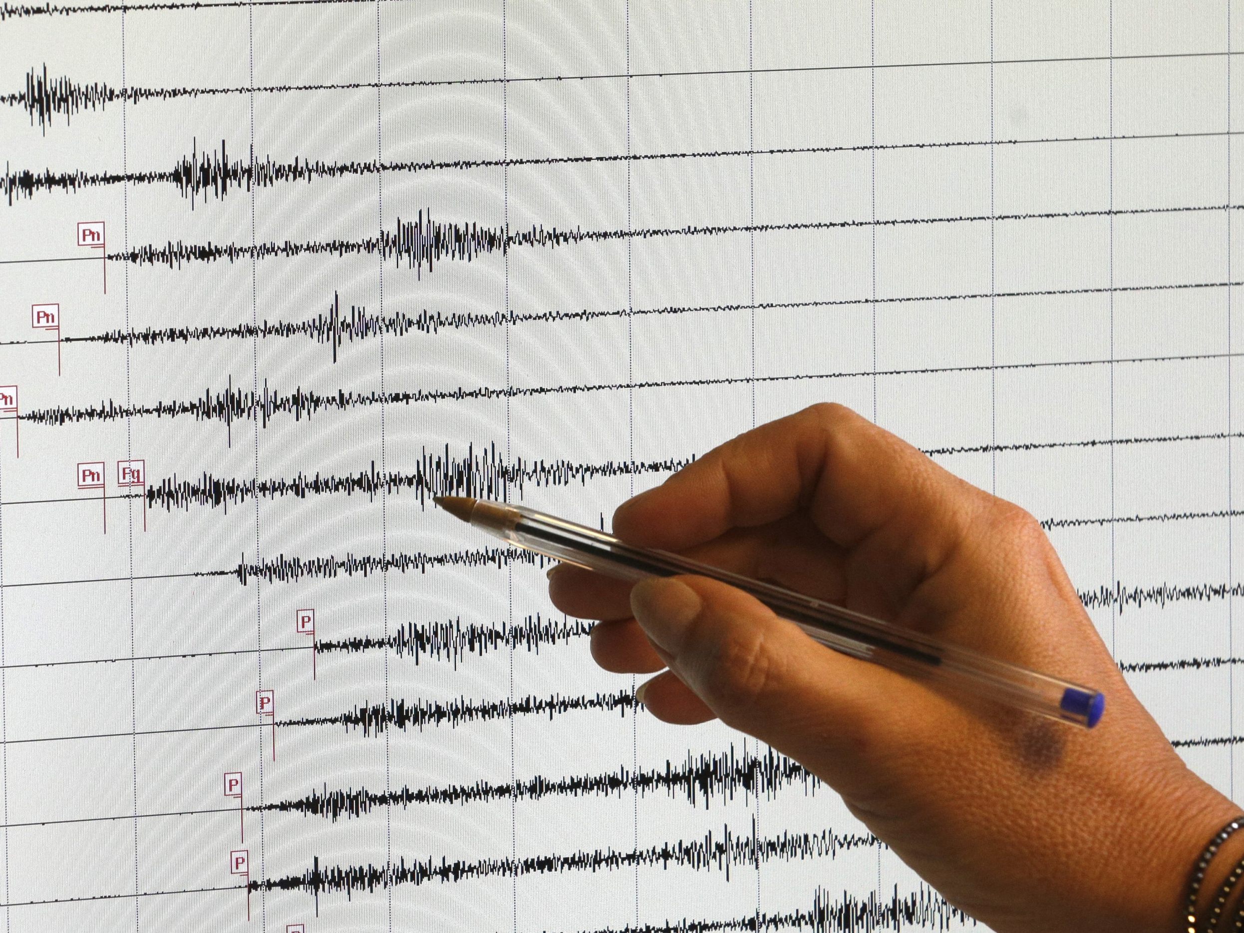 Raum Gloggnitz: Erdbeben verursachte Schäden.