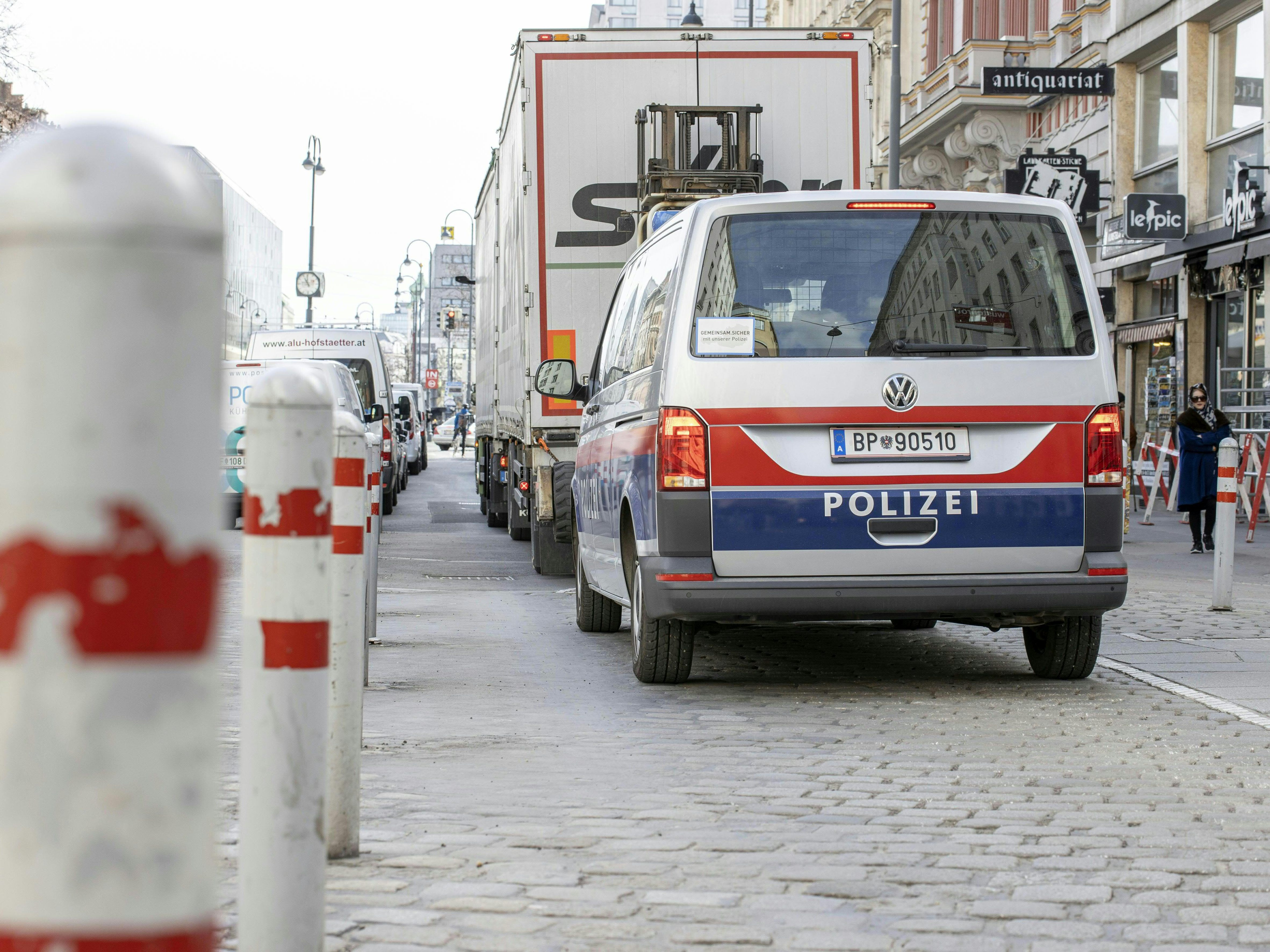 Derzeit warnt die Wiener Polizei vor Terrorgefahr. Derzeit warnt die Wiener Polizei vor Terrorgefahr.