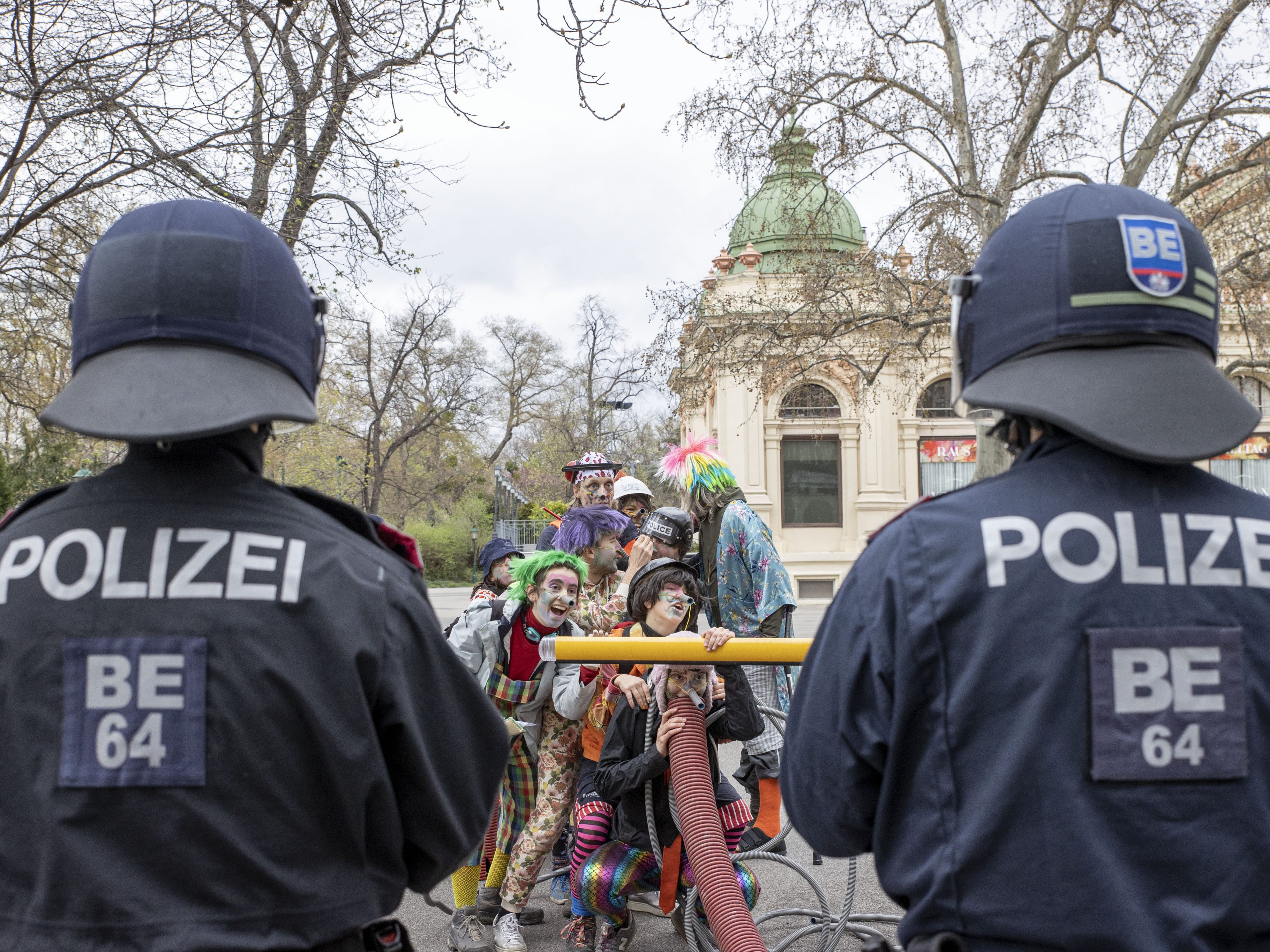 Die Gas-Konferenz in Wien wird von Protesten begleitet.