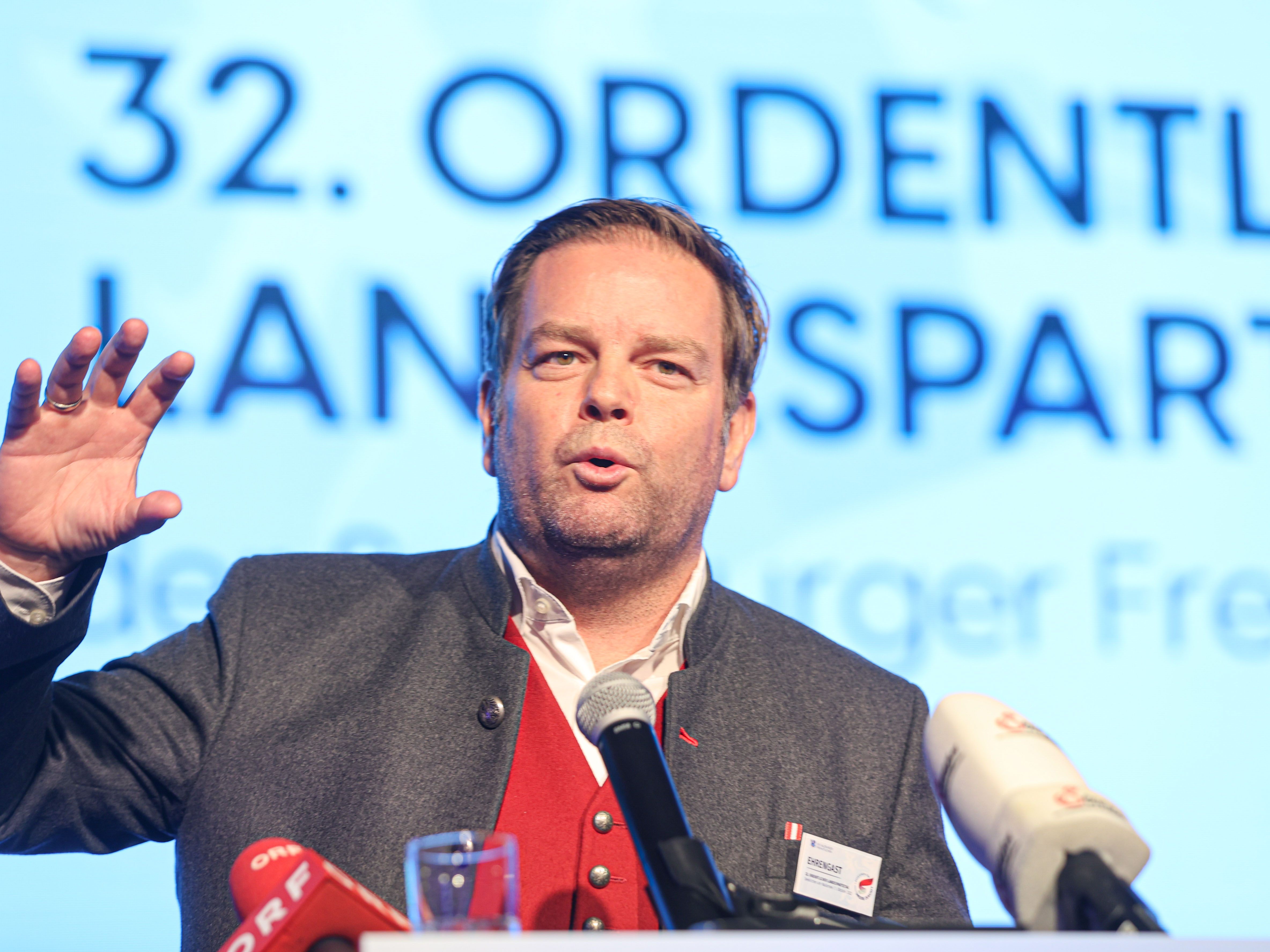 Tirols FPÖ-Chef Markus Abwerzger sieht ein Ende der "türkisen Kickl-Doktrin". Tirols FPÖ-Chef Markus Abwerzger sieht ein Ende der "türkisen Kickl-Doktrin".