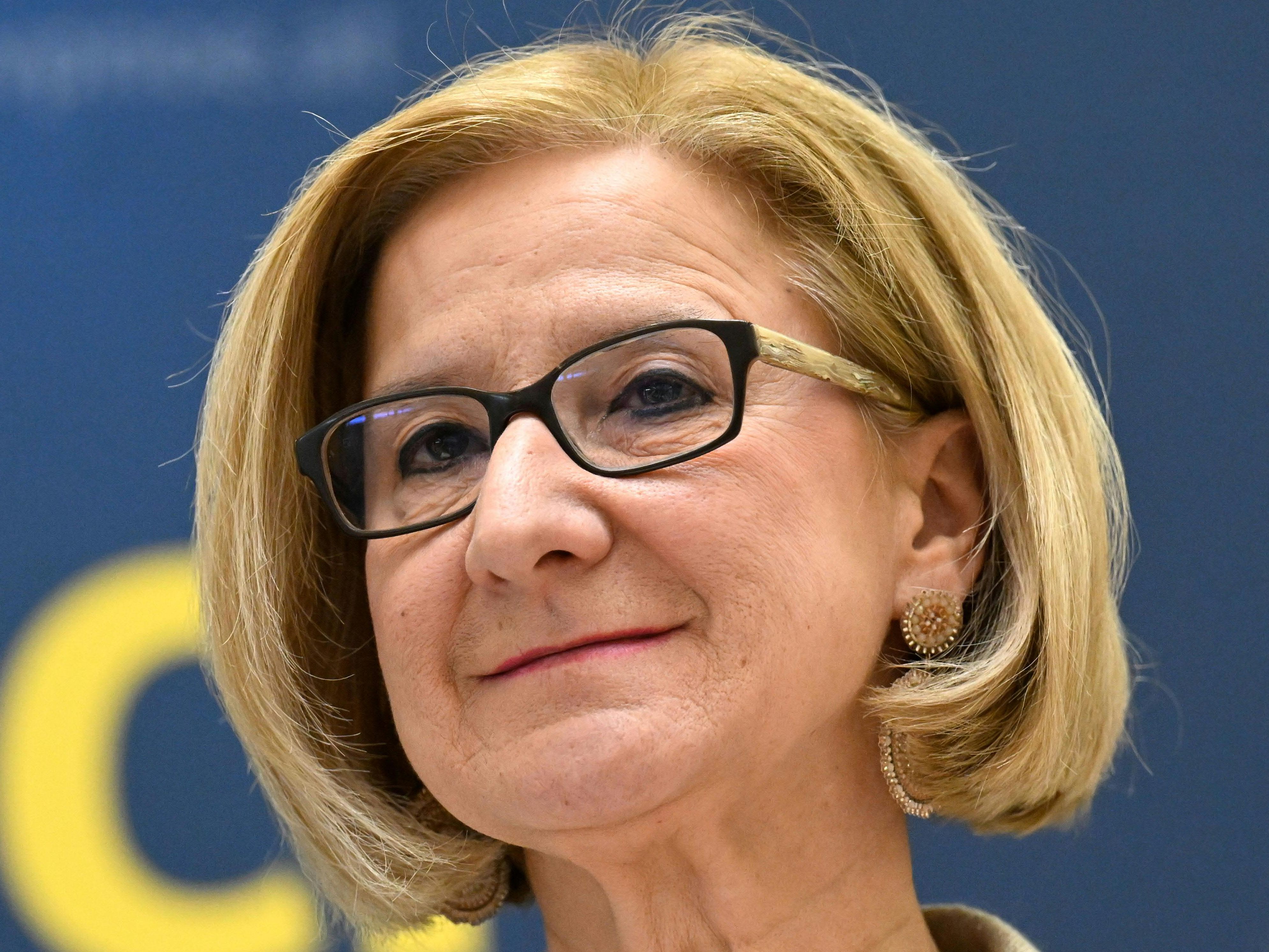 Die ÖVP vermisste, bei den Verhandlungen mit der SPÖ nach der NÖ-Wahl, die Ernsthaftigkeit. Die ÖVP vermisste, bei den Verhandlungen mit der SPÖ nach der NÖ-Wahl, die Ernsthaftigkeit.