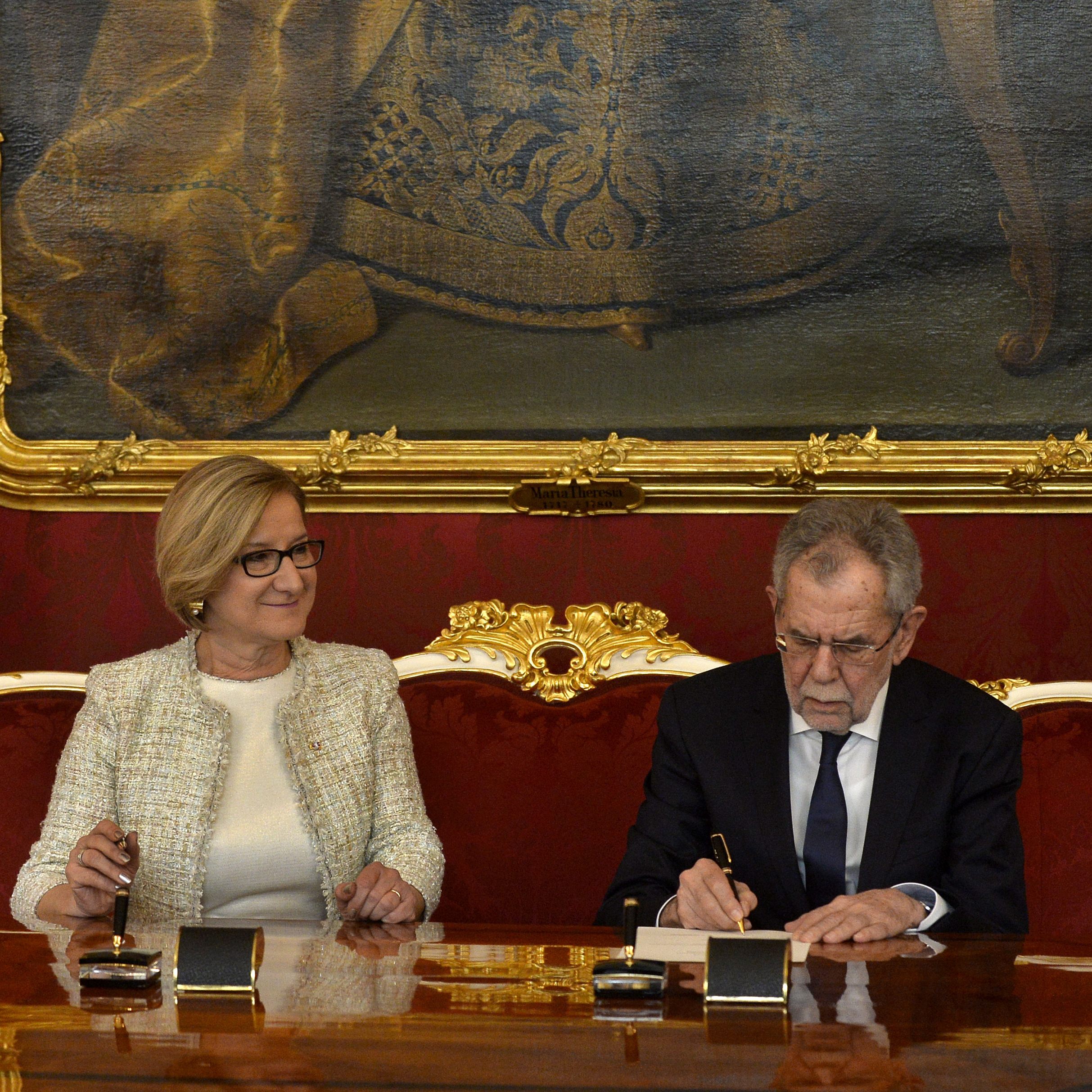 Johanna Mikl-Leitner bei ihrer Angelobung im Jahr 2018.