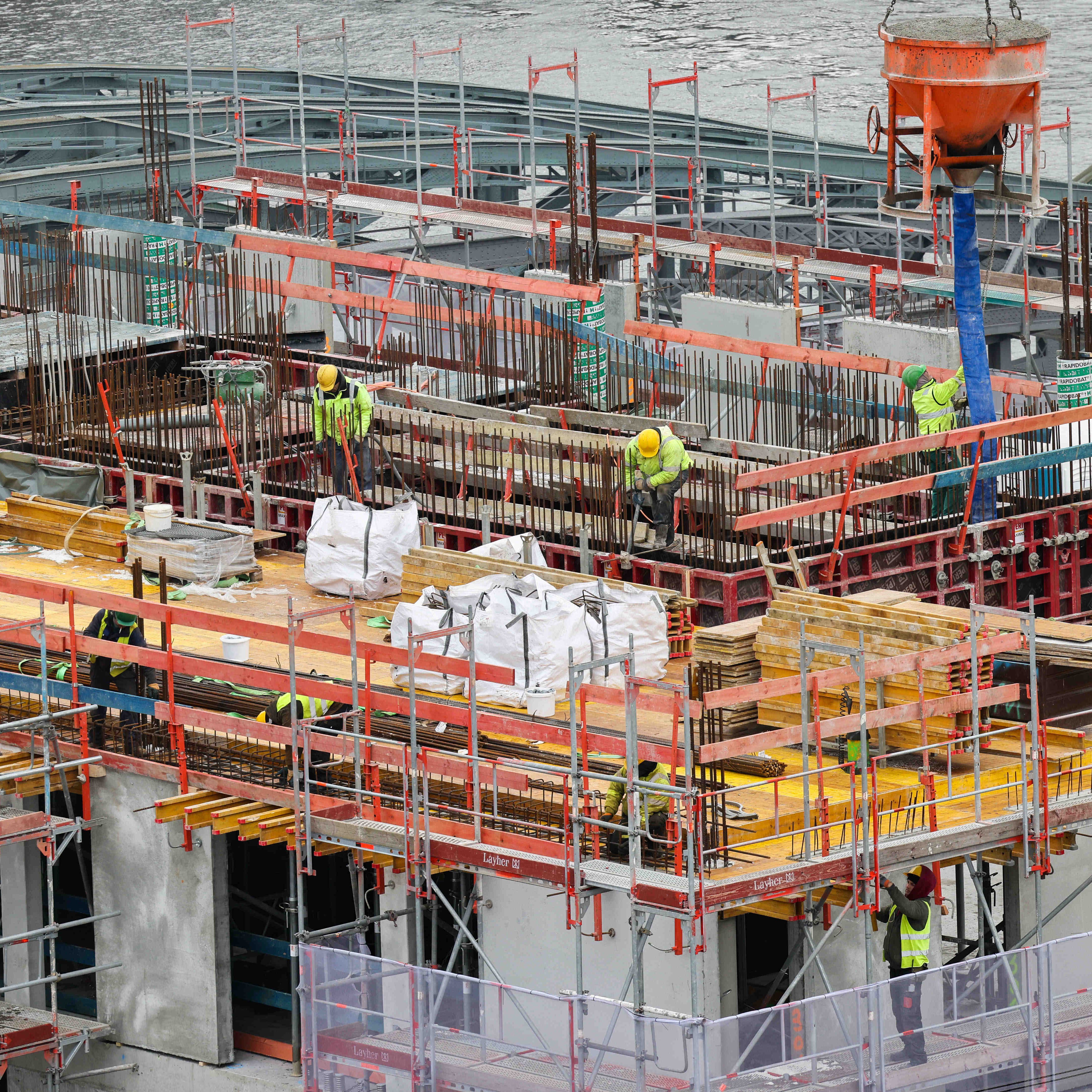 Im Baugewerbe gibt es ab Mai 9,5 Prozent mehr Lohn.