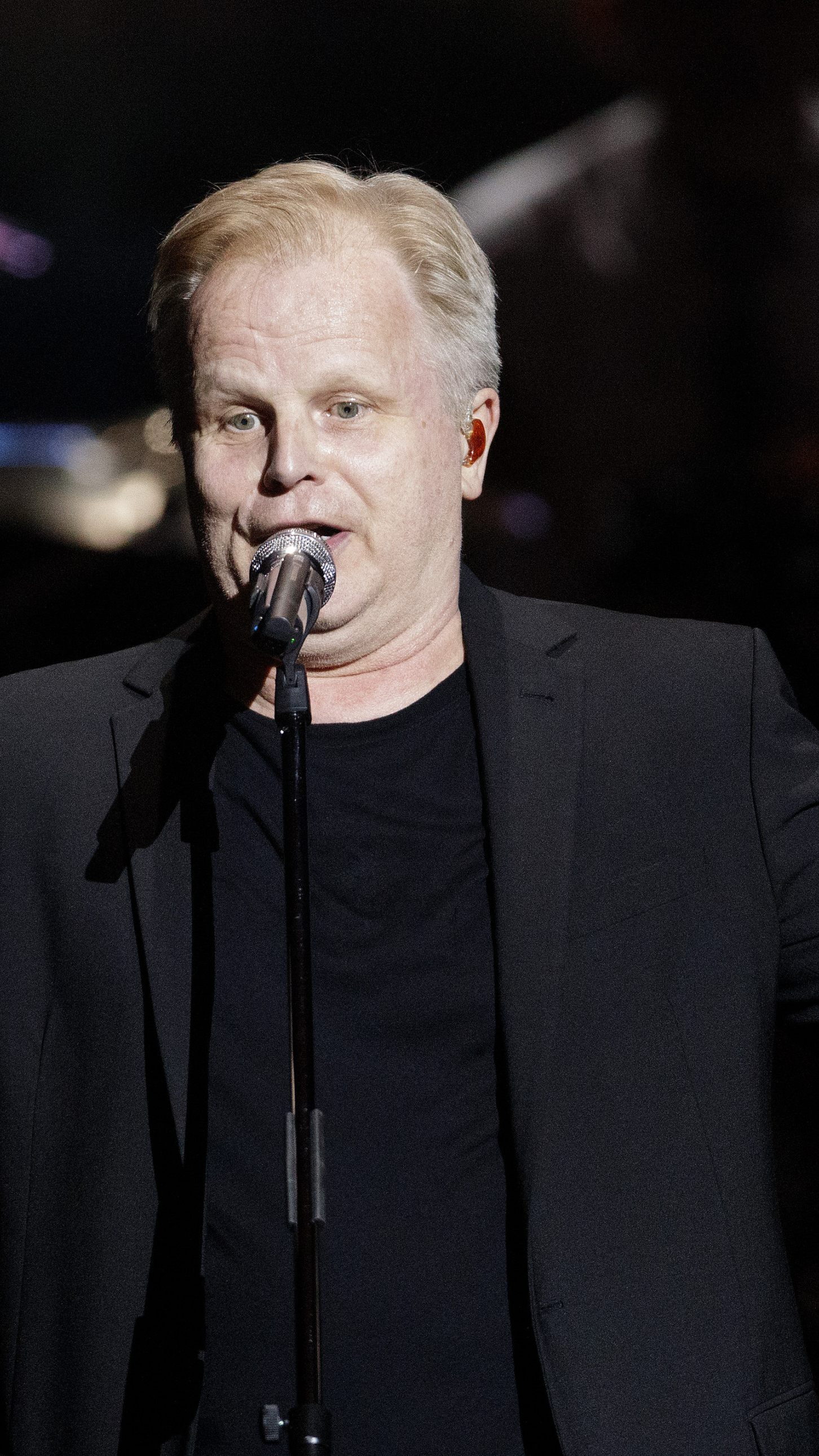 Grönemeyer spielte mit "Das ist los" sein 17. Studioalbum ein.