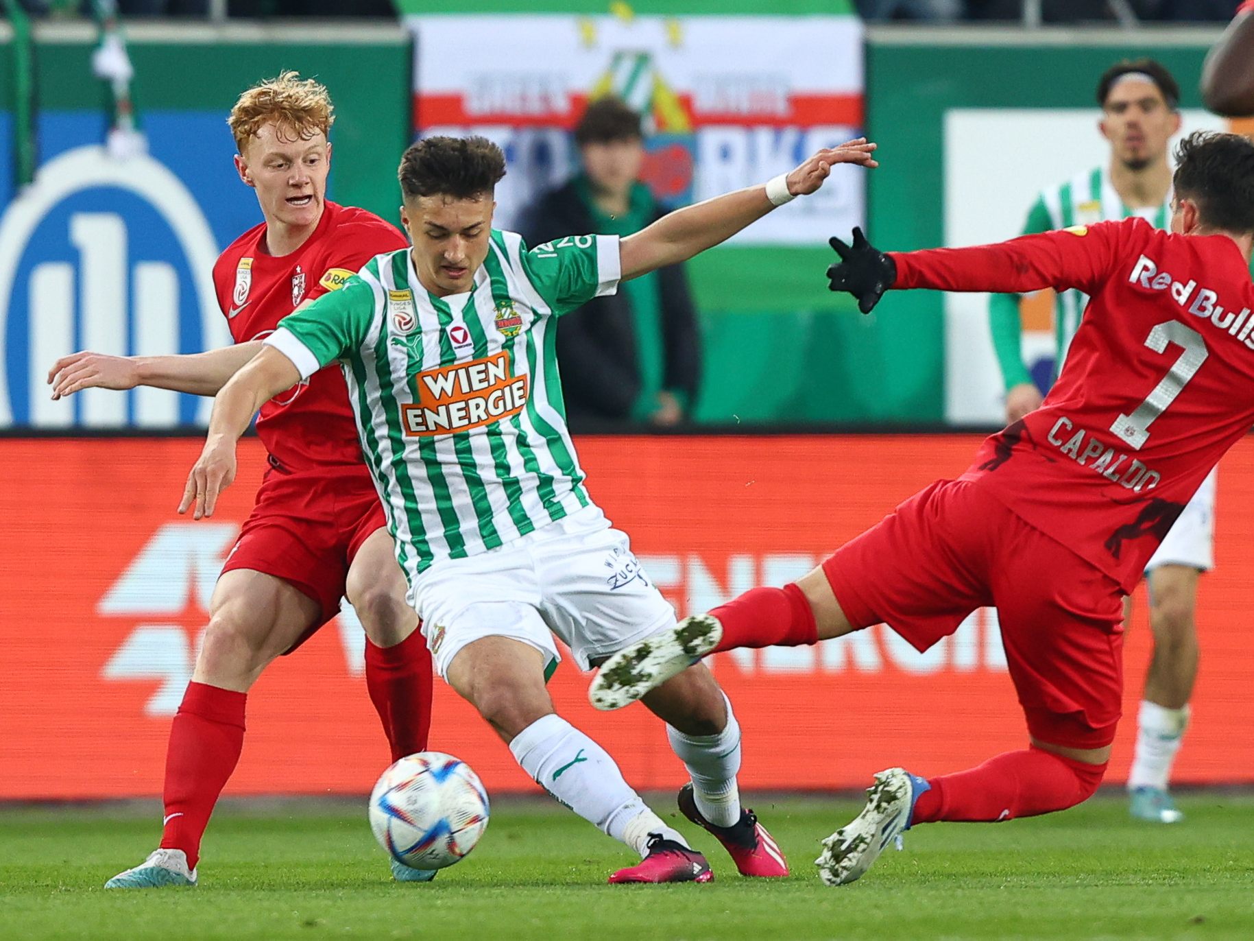 Rapid kassierte gegen Salzburg eine 2:4-Heimniederlage.