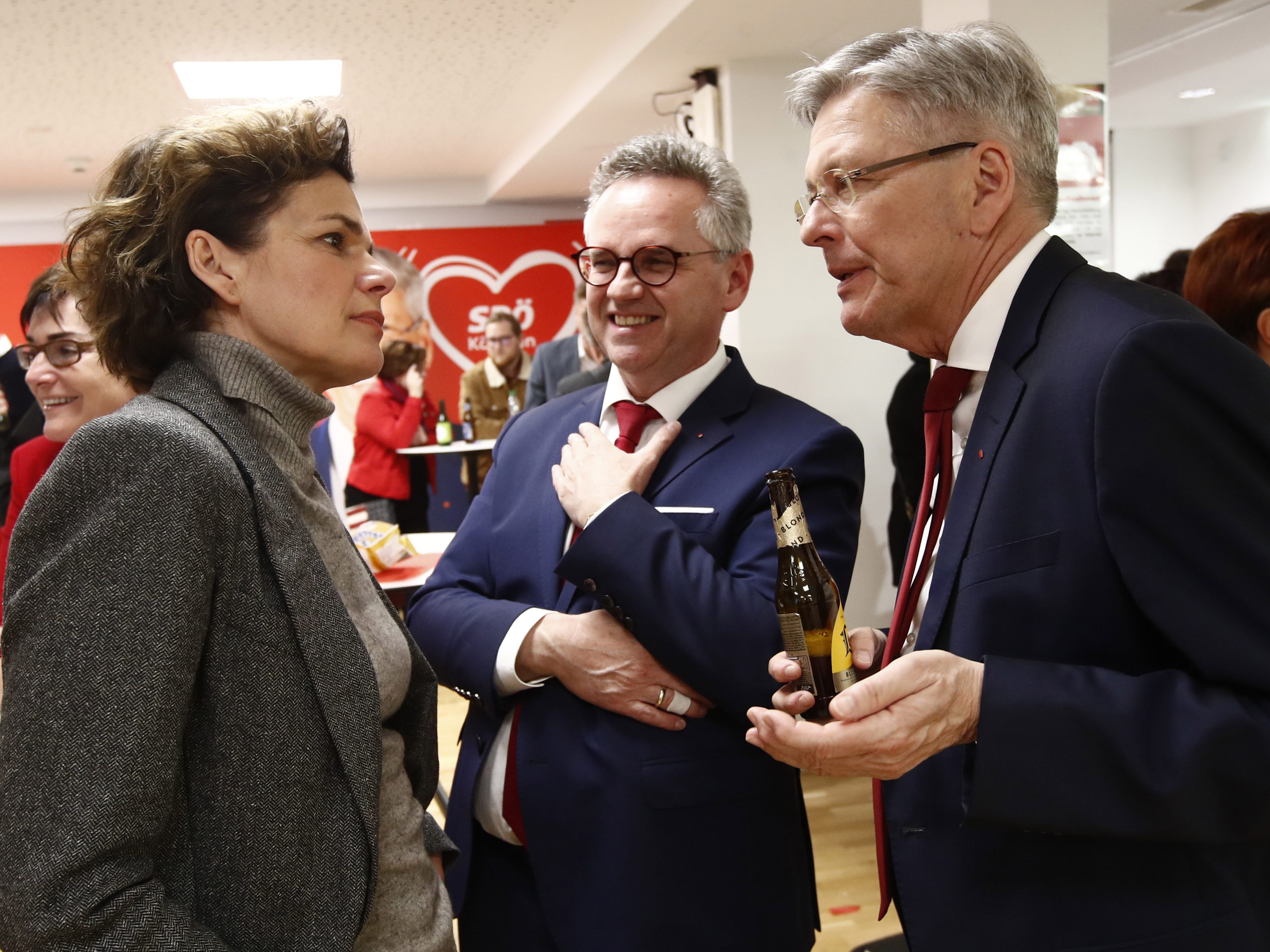 Die hohen Verluste der SPÖ bei der Kärnten-Wahl zeigten sich auch in den Gemeindeergebnissen. Die hohen Verluste der SPÖ bei der Kärnten-Wahl zeigten sich auch in den Gemeindeergebnissen.