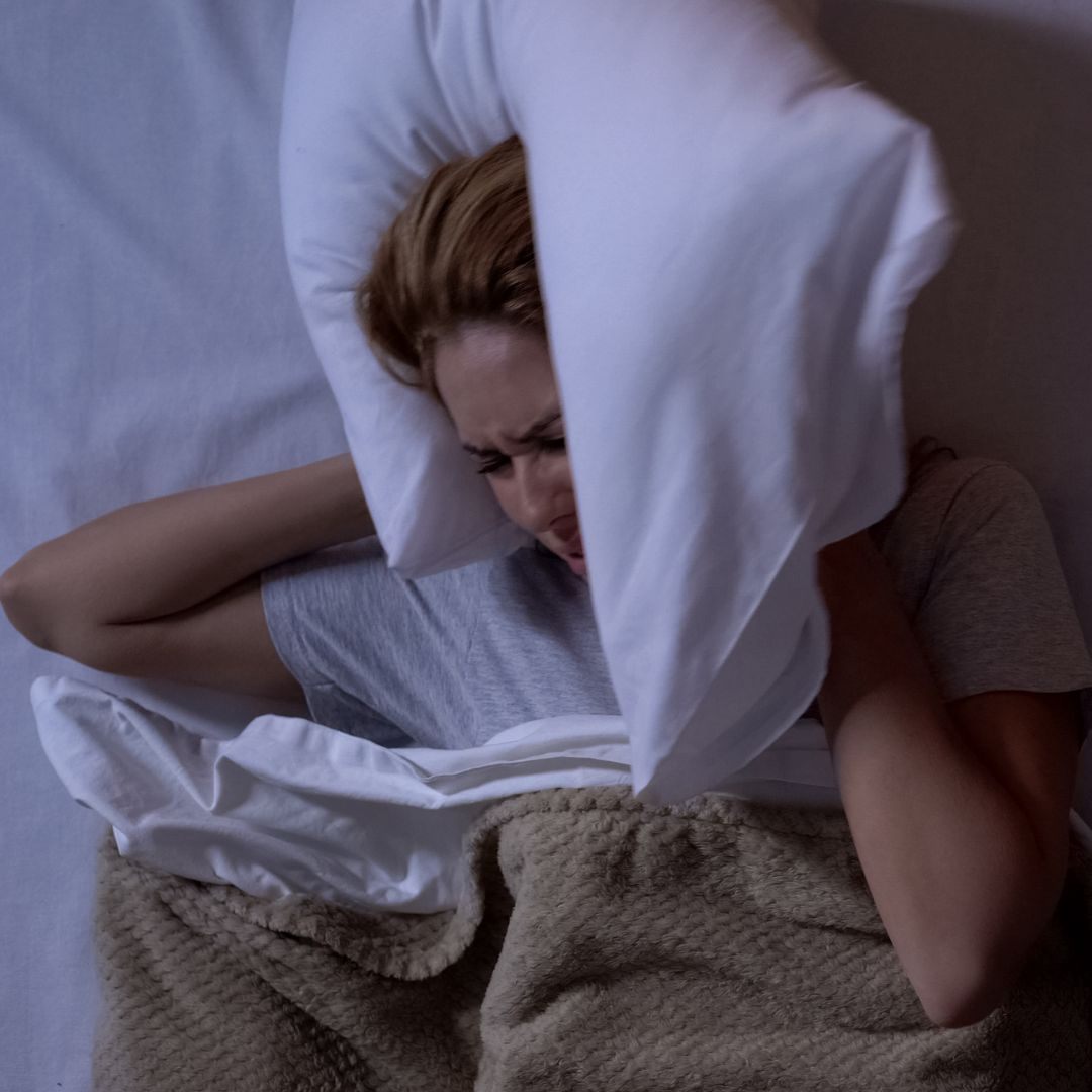 Schlaflosigkeit und zu kurzer Schlaf haben große Auswirkungen auf die heimische Wirtschaft.