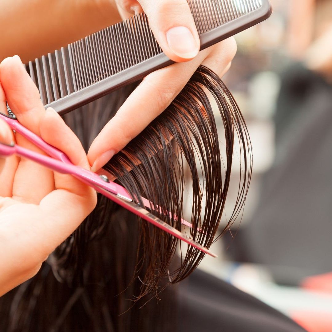 Der Frisuren-Trend "Ghost Layers" soll Volumen in die Haare zaubern, ohne Länge einzubüßen.