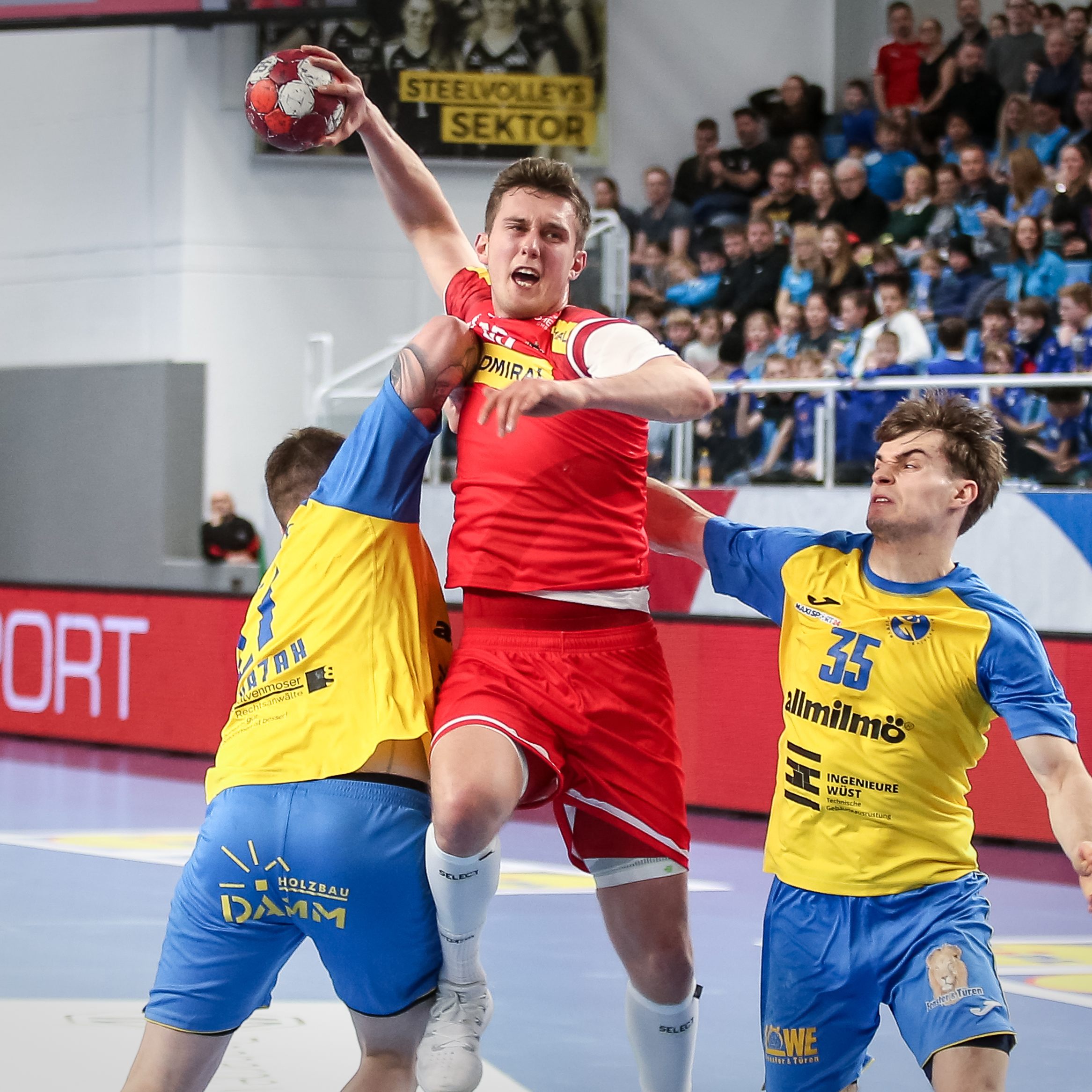 Bilyk und Co. mussten für den heutigen Sieg lange hart kämpfen.