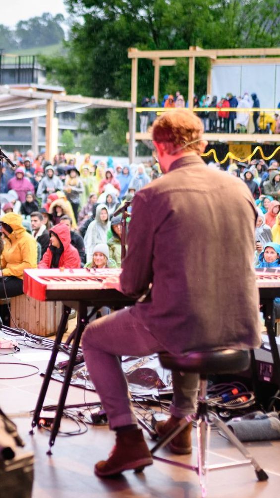Fürs 30-jährige Jubiläum nimmt das Line-up beim Poolbar Festival nun konkrete Formen an.