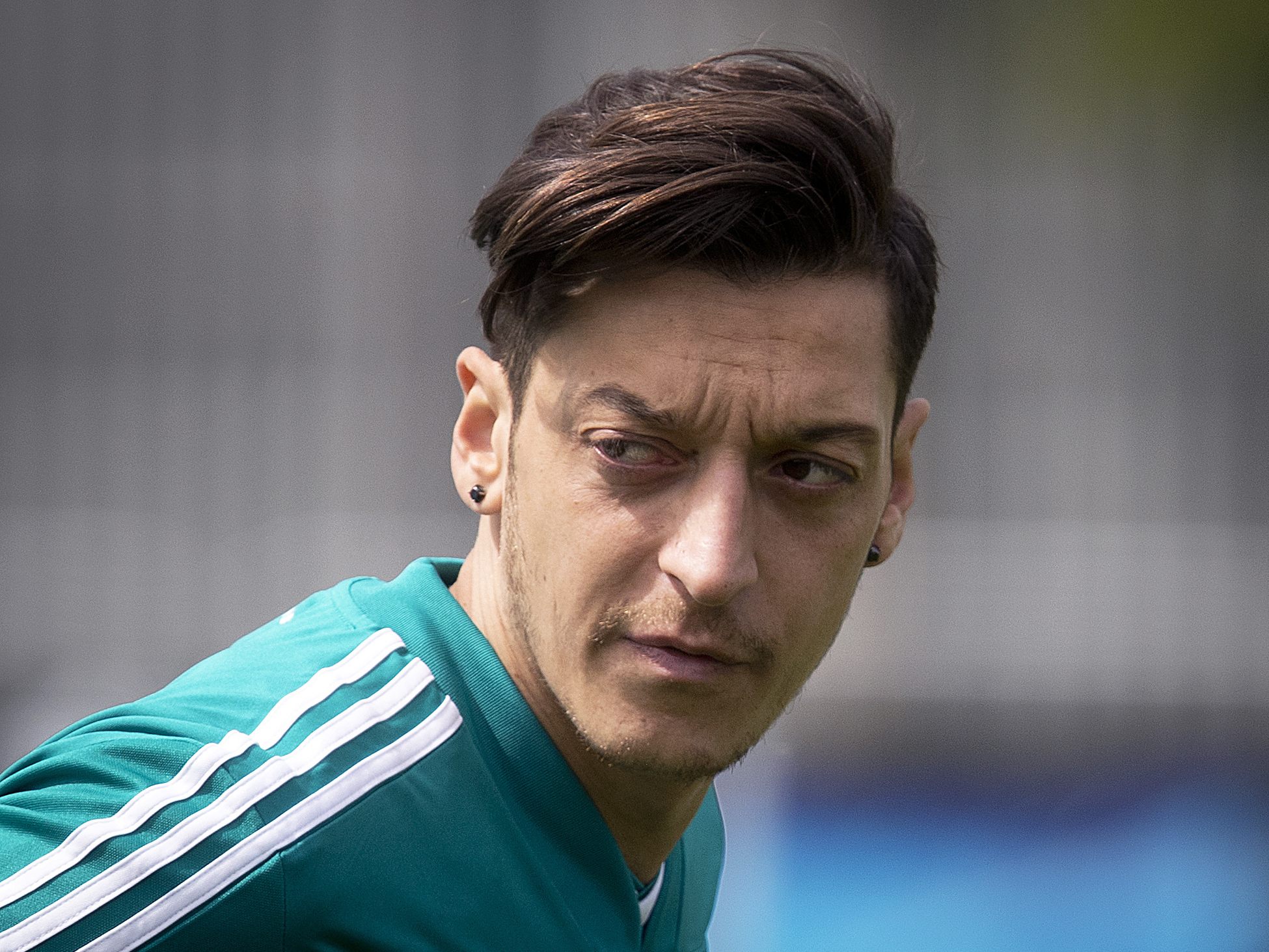 Özil wurde während seiner Karriere mit Deutschland Weltmeister.