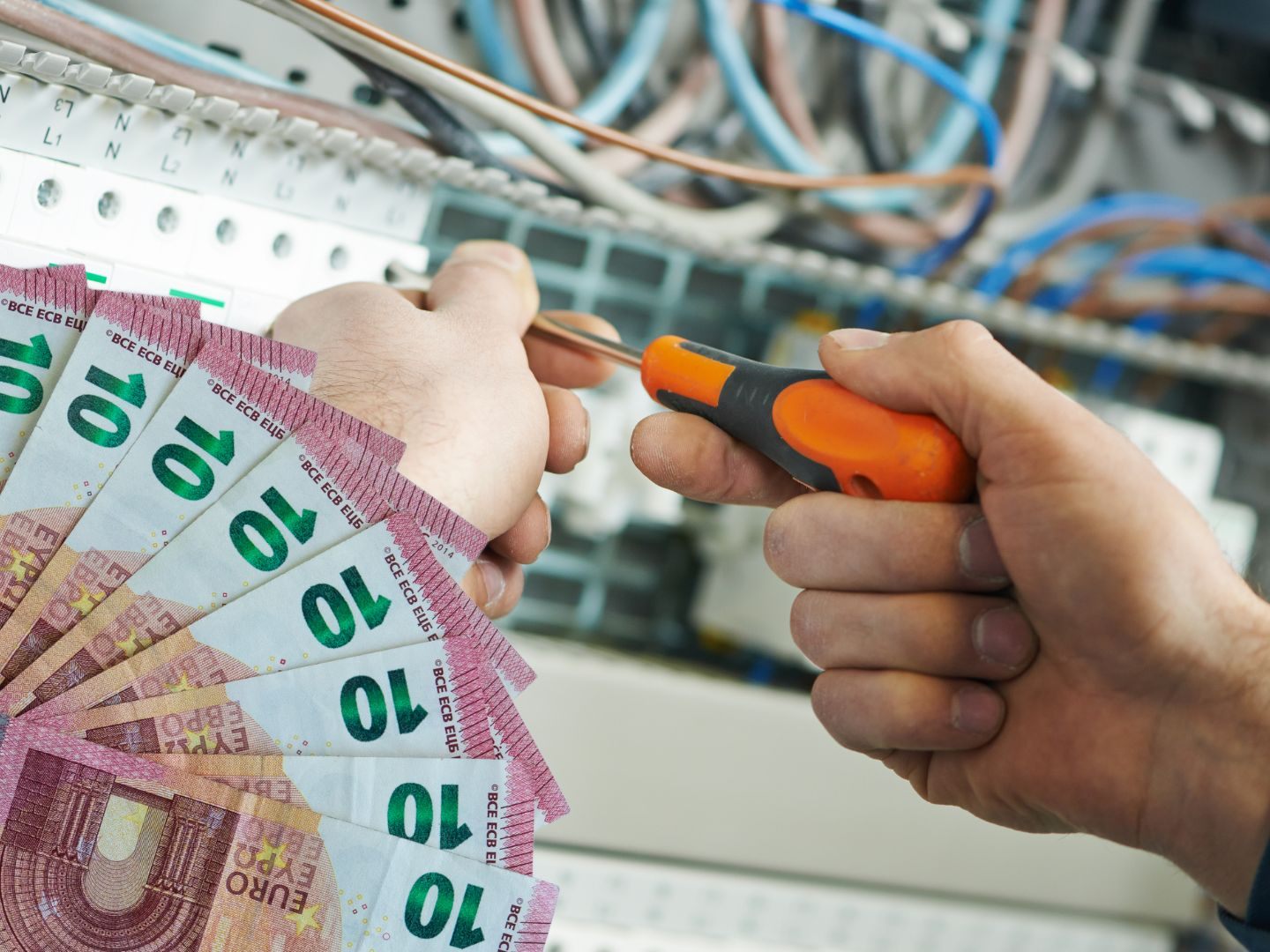Zudem Arbeitszeitverkürzung auf 36 Wochenstunden für Schichtarbeit als Ziel