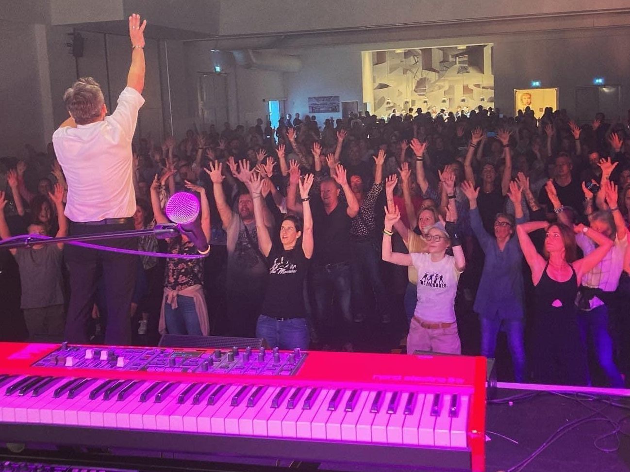 "The Monroes, "Roadwork" und "Flashlight" rocken für den guten Zweck. "The Monroes, "Roadwork" und "Flashlight" rocken für den guten Zweck.