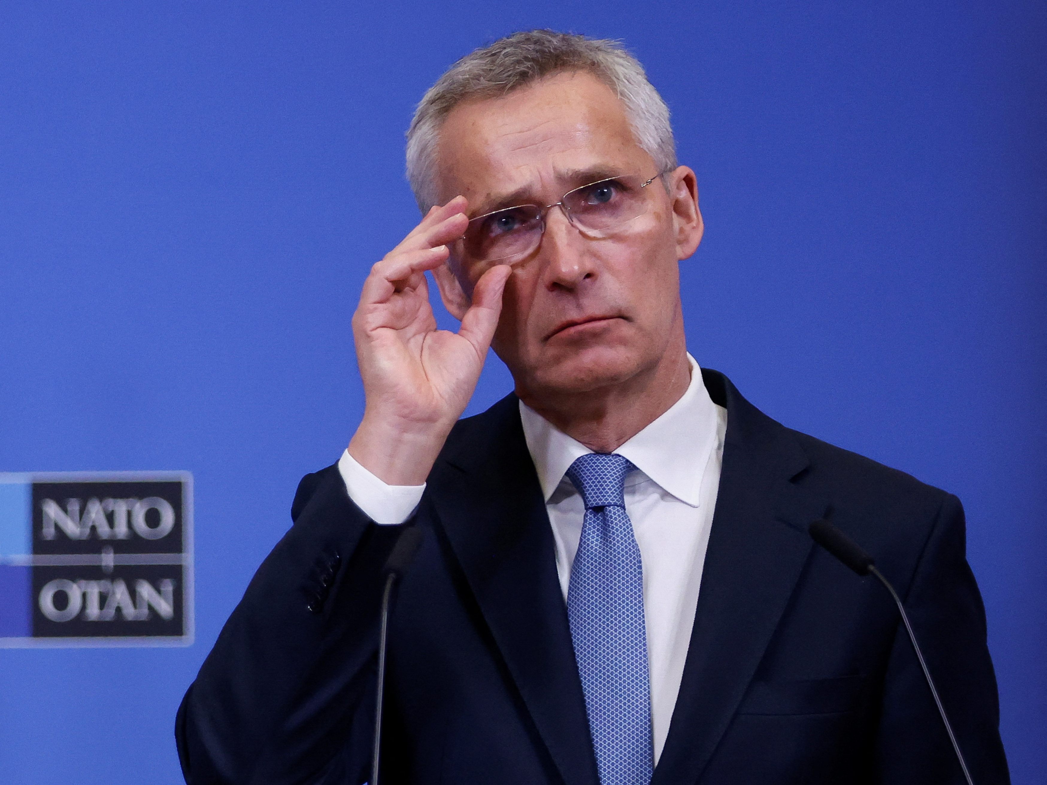 NATO-Generalsekretär Jens Stoltenberg war am Donnerstag überraschend in Kiew zu Gast. NATO-Generalsekretär Jens Stoltenberg war am Donnerstag überraschend in Kiew zu Gast.