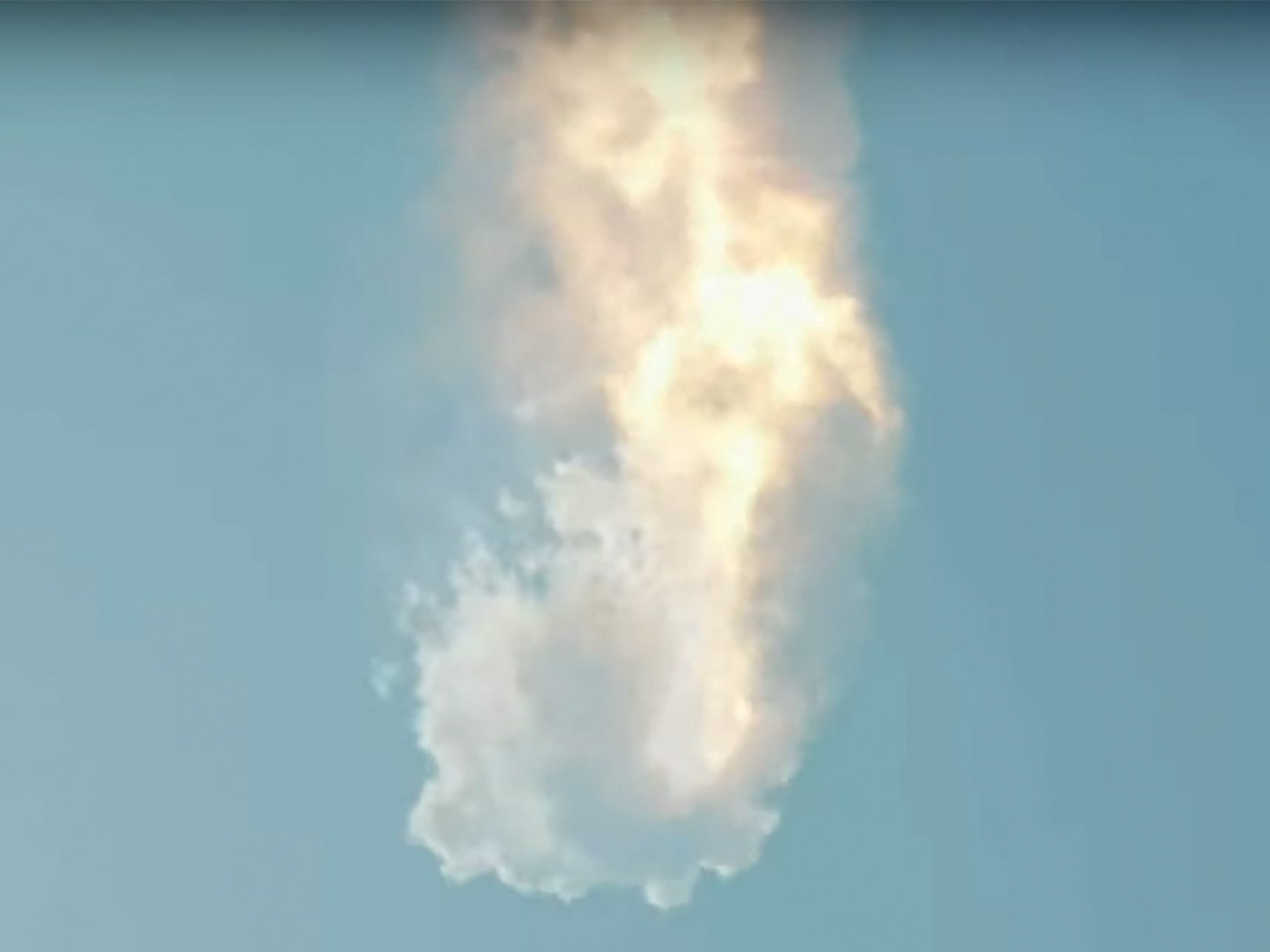 Die Starship-Riesenrakete explodierte bei ihrem erstem Testflug.