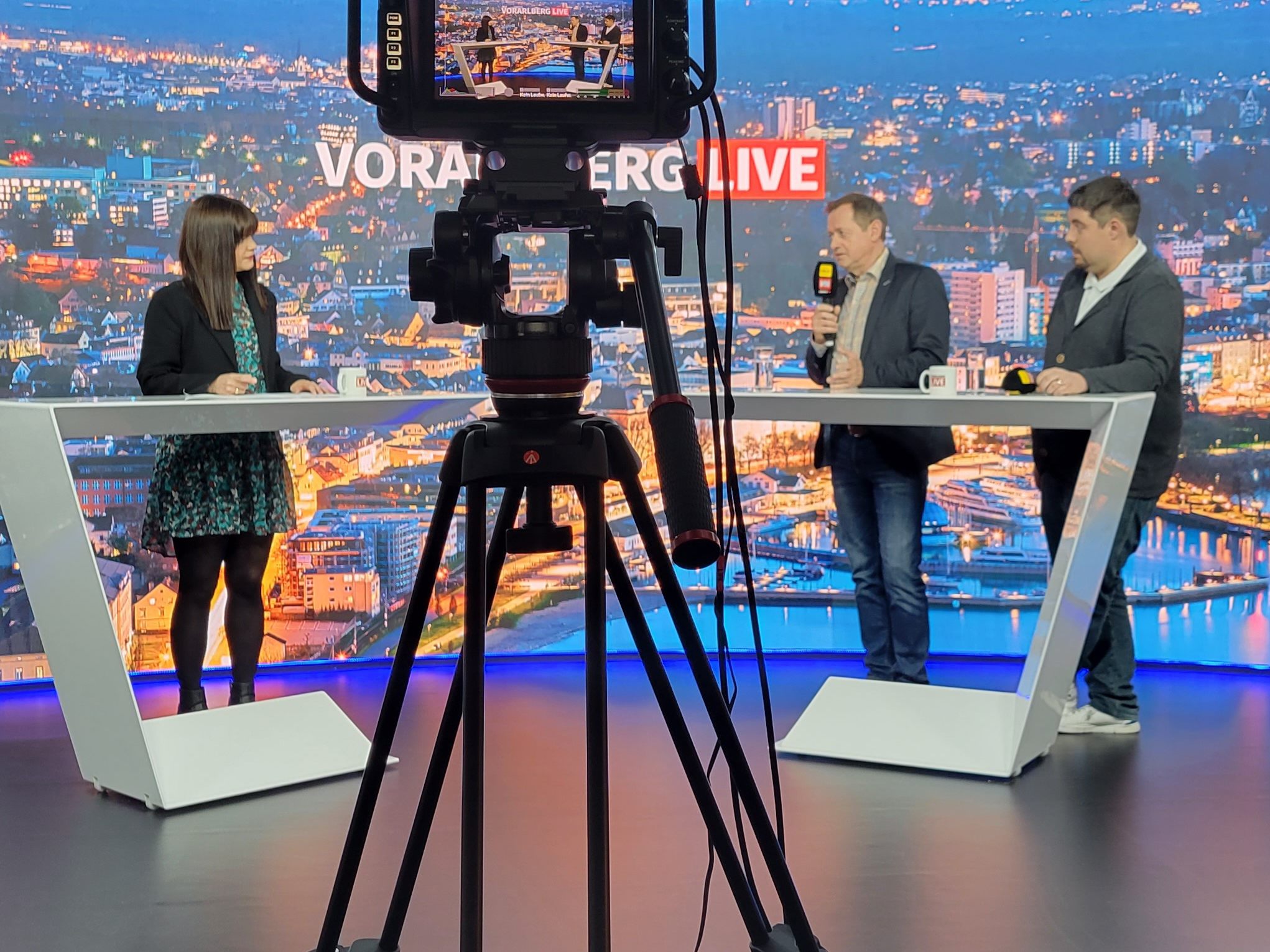 Georg Posch und Parick Breuss als Geschäftsführer von AKS und Integra im Studio von Vorarlberg LIVE Georg Posch und Parick Breuss als Geschäftsführer von AKS und Integra im Studio von Vorarlberg LIVE