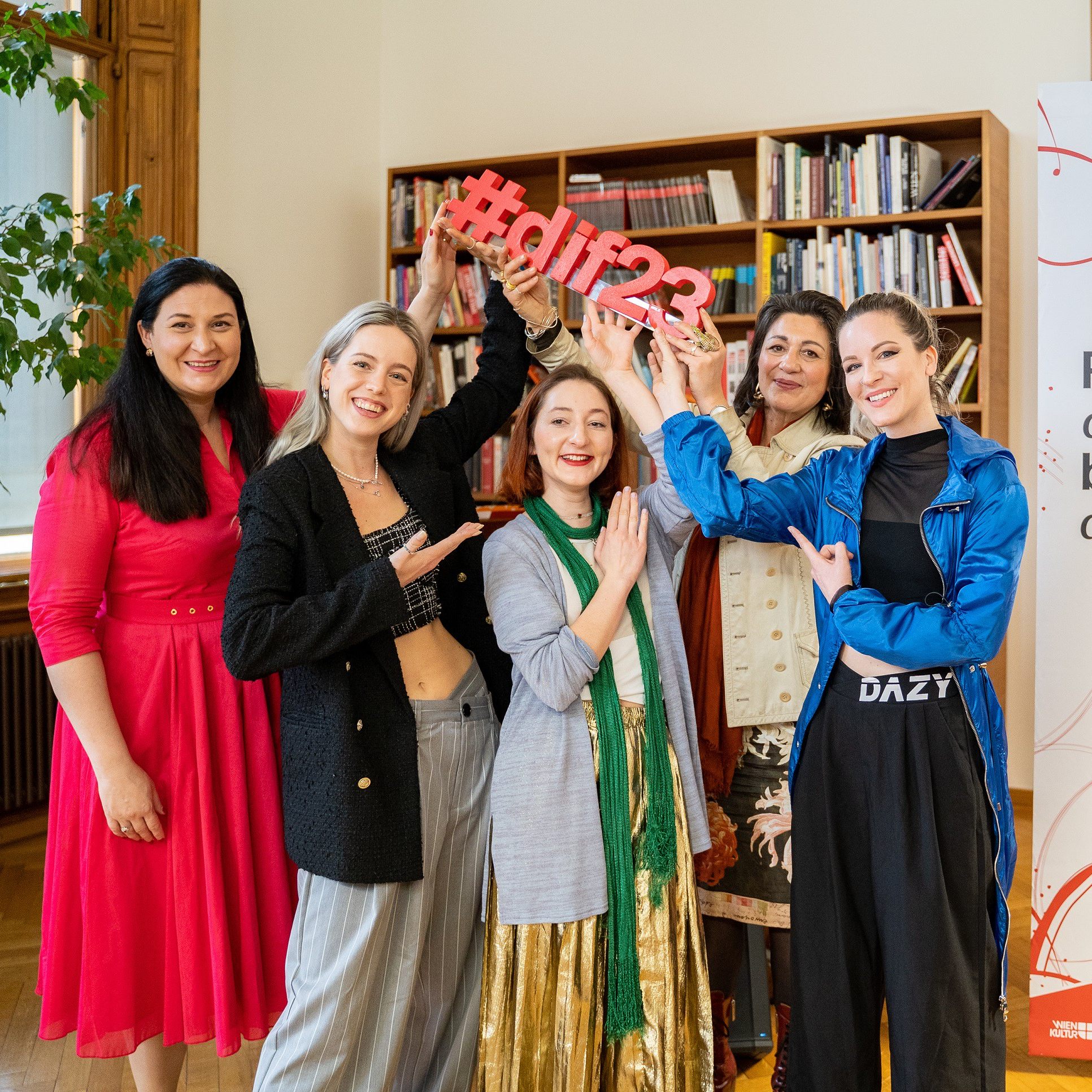 FELICIA LU, RAHEL und KTEE sind die Siegerinnen des Rock the Island Contests.