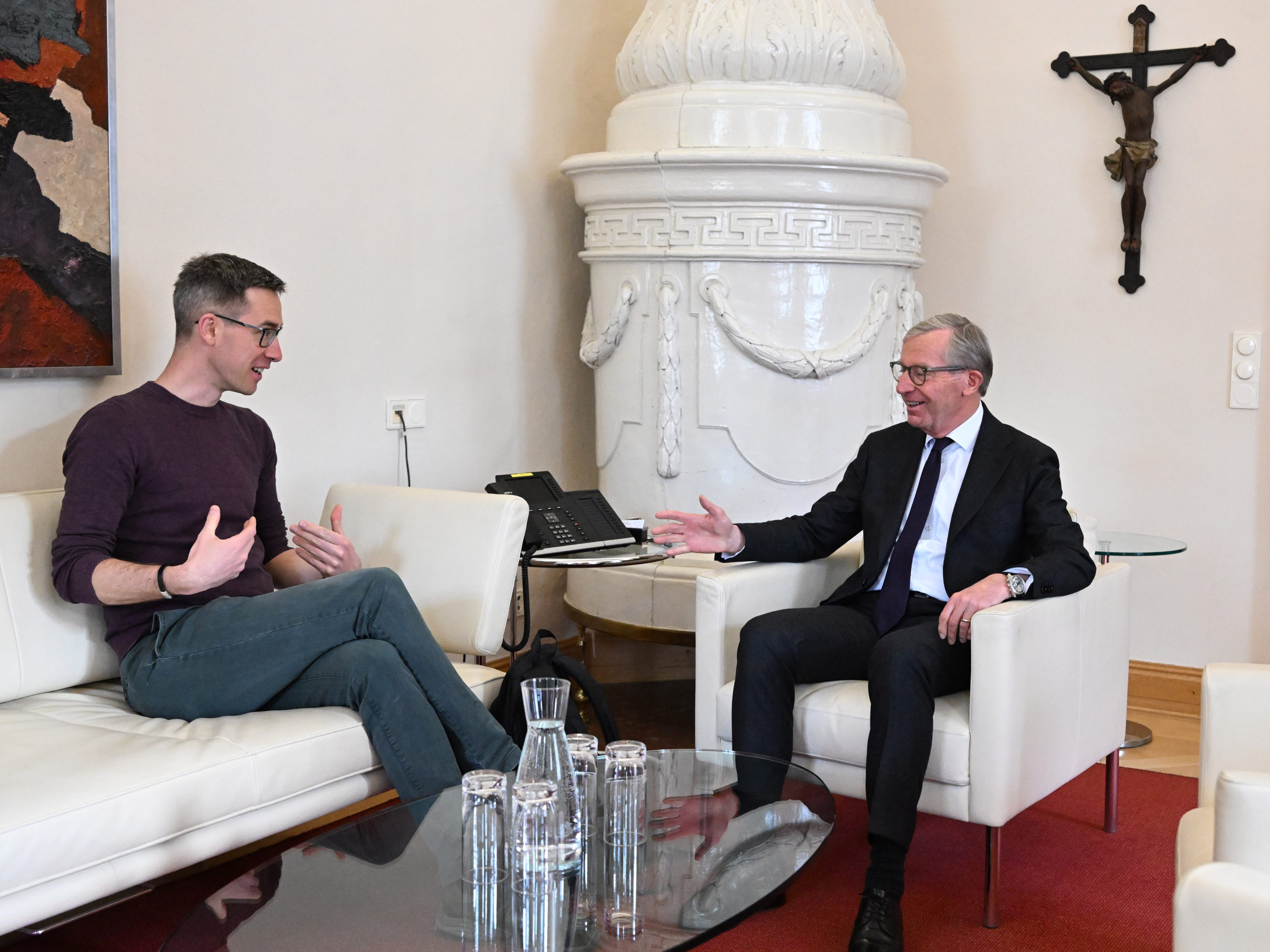 Treffen zu Gespräch zwischen Haslauer und Dankl nach der Salzburger Landtagswahl vom Sonntag. Treffen zu Gespräch zwischen Haslauer und Dankl nach der Salzburger Landtagswahl vom Sonntag.
