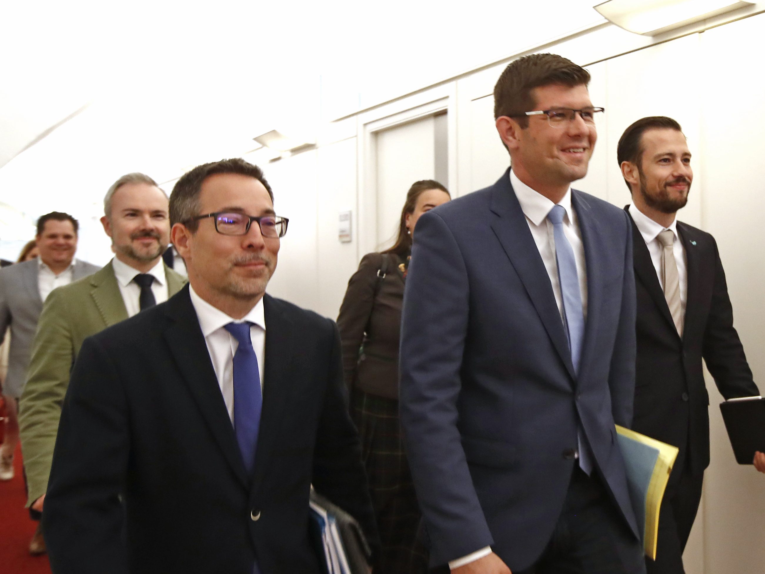 Markus Malle (links) bleibt ÖVP-Kärnten-Klubobmann. Markus Malle (links) bleibt ÖVP-Kärnten-Klubobmann.
