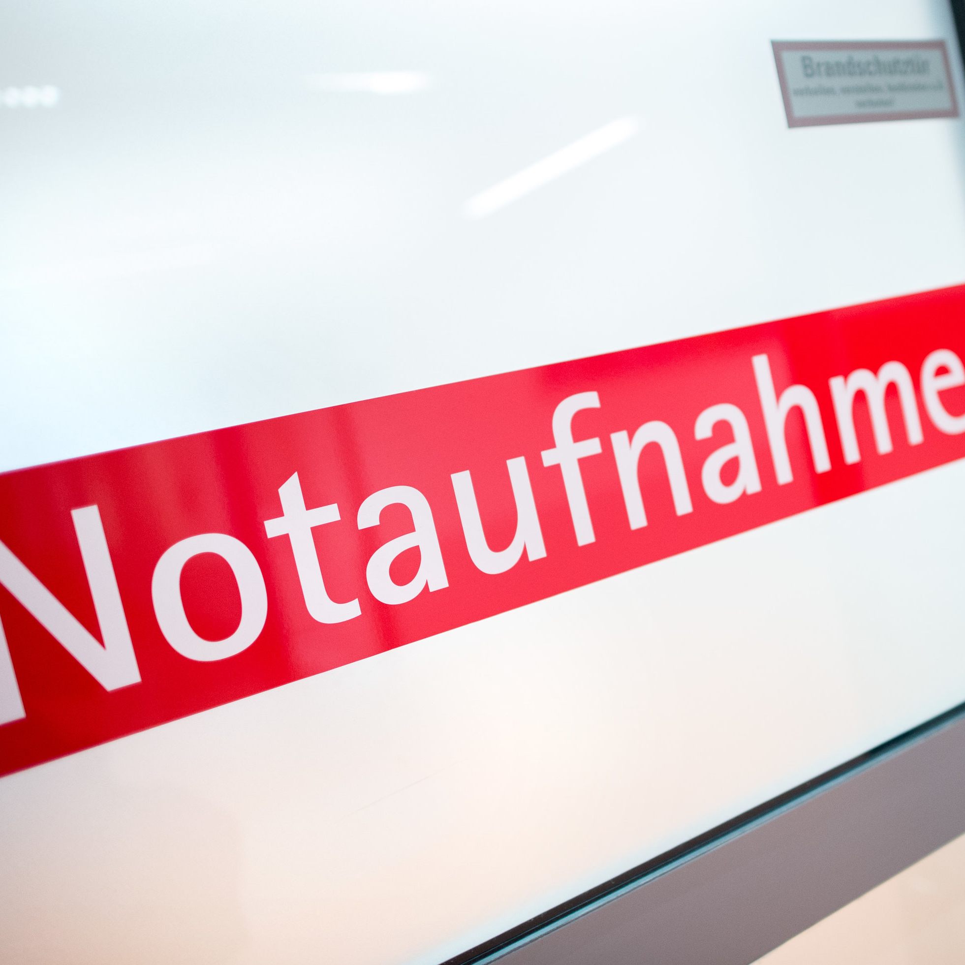 Die Ärzte und Ärztinnen der Klinik Ottakring warnen auf einem Ausfall der Zentralen Notaufnahme wegen Personalmangels.